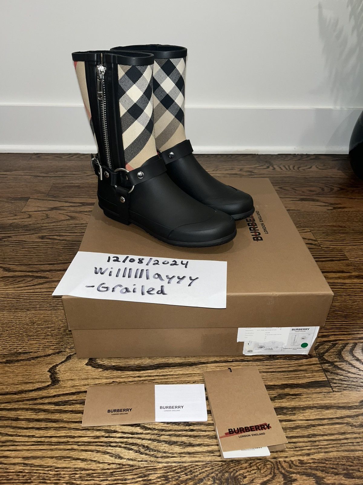 Burberry Burberry Strap Detail House Check Rubber Rain Boots Size US 5 / IT 35 - 4 Thumbnail