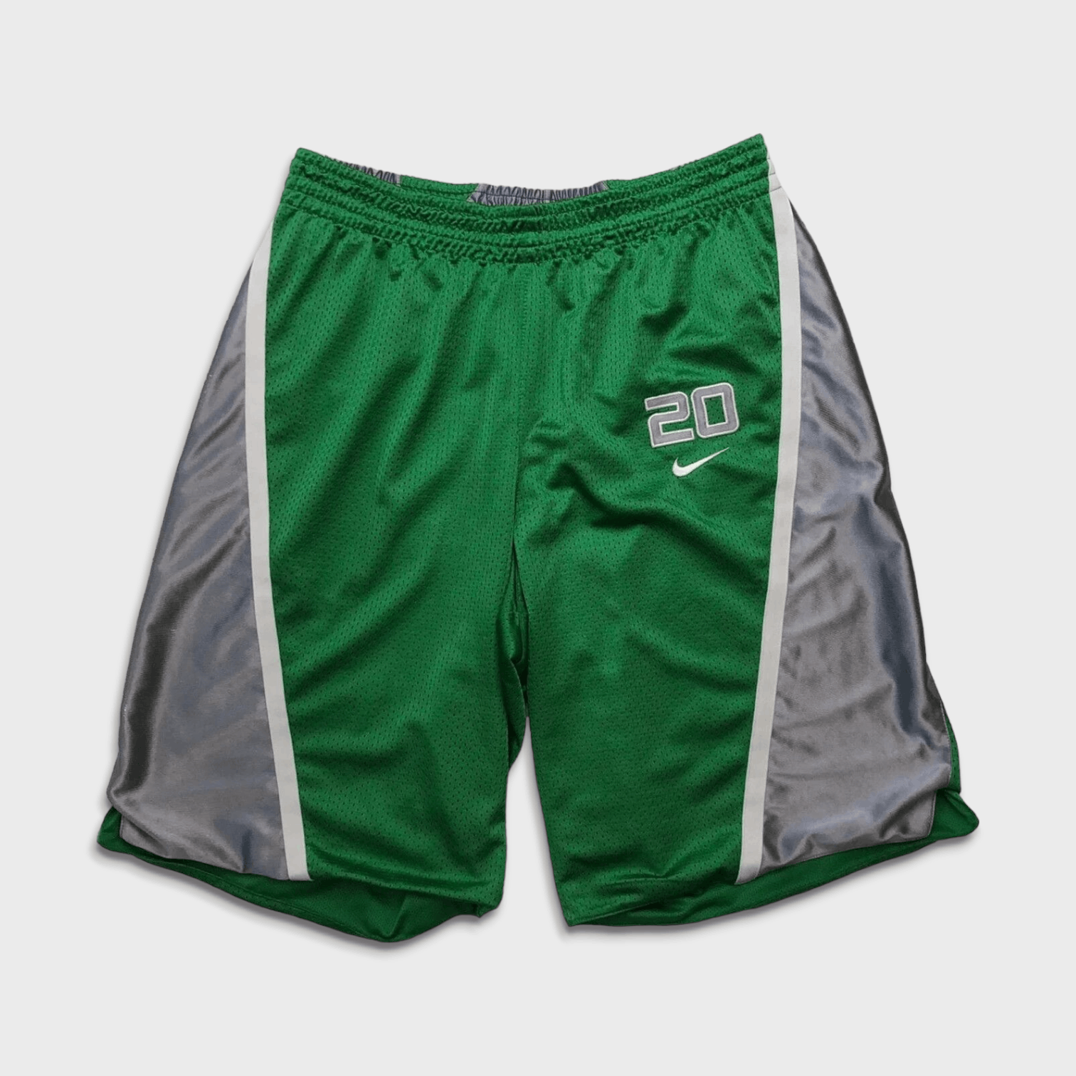 Nike Nike Sportswear Shorts Large Swoosh Athletic Summer Pants Size US 32 / EU 48 - 1 Thumbnail