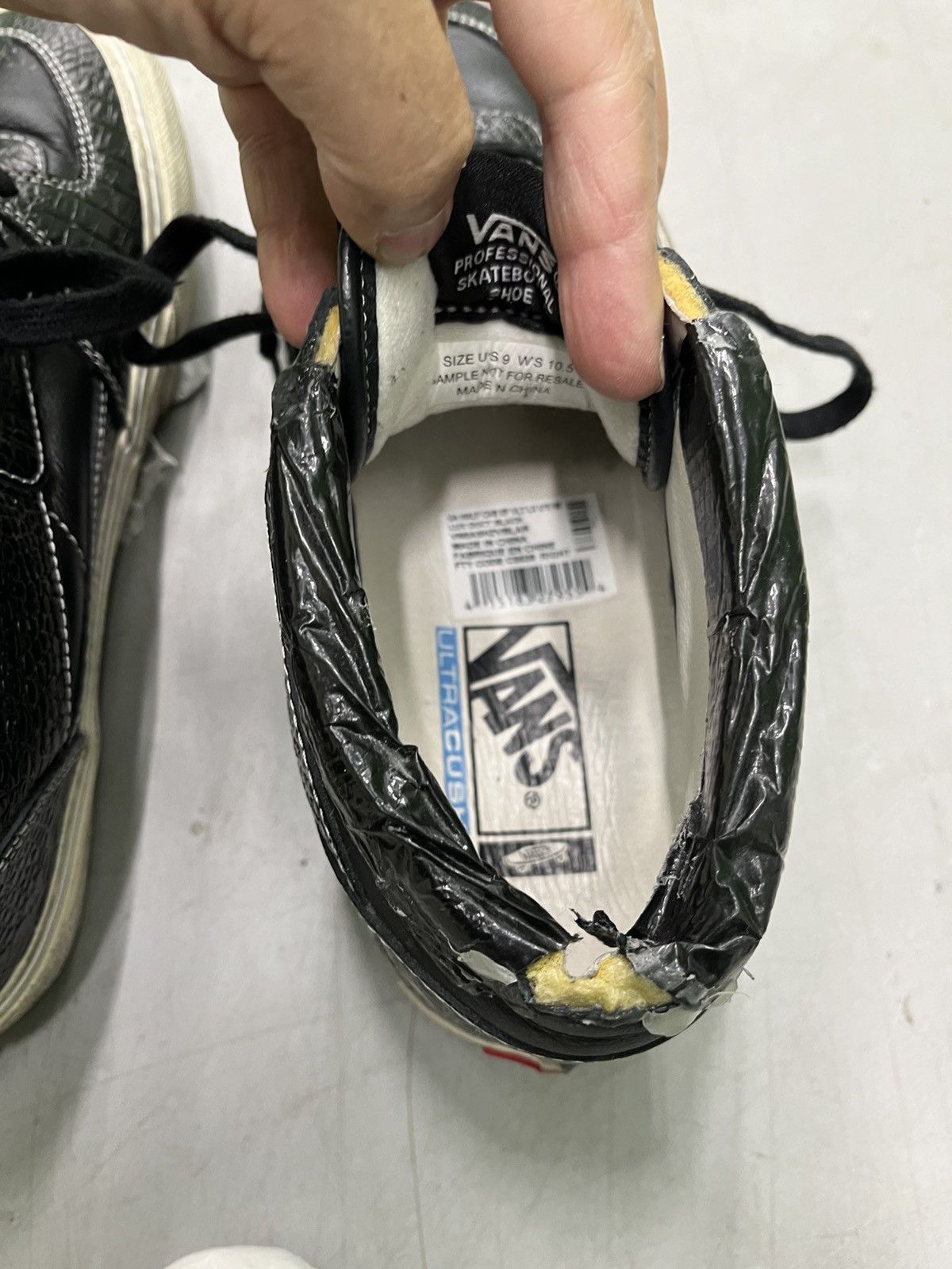 Vans Vans lux duct black vn0a5hzvblar Size US 9 / EU 42 - 16 Thumbnail