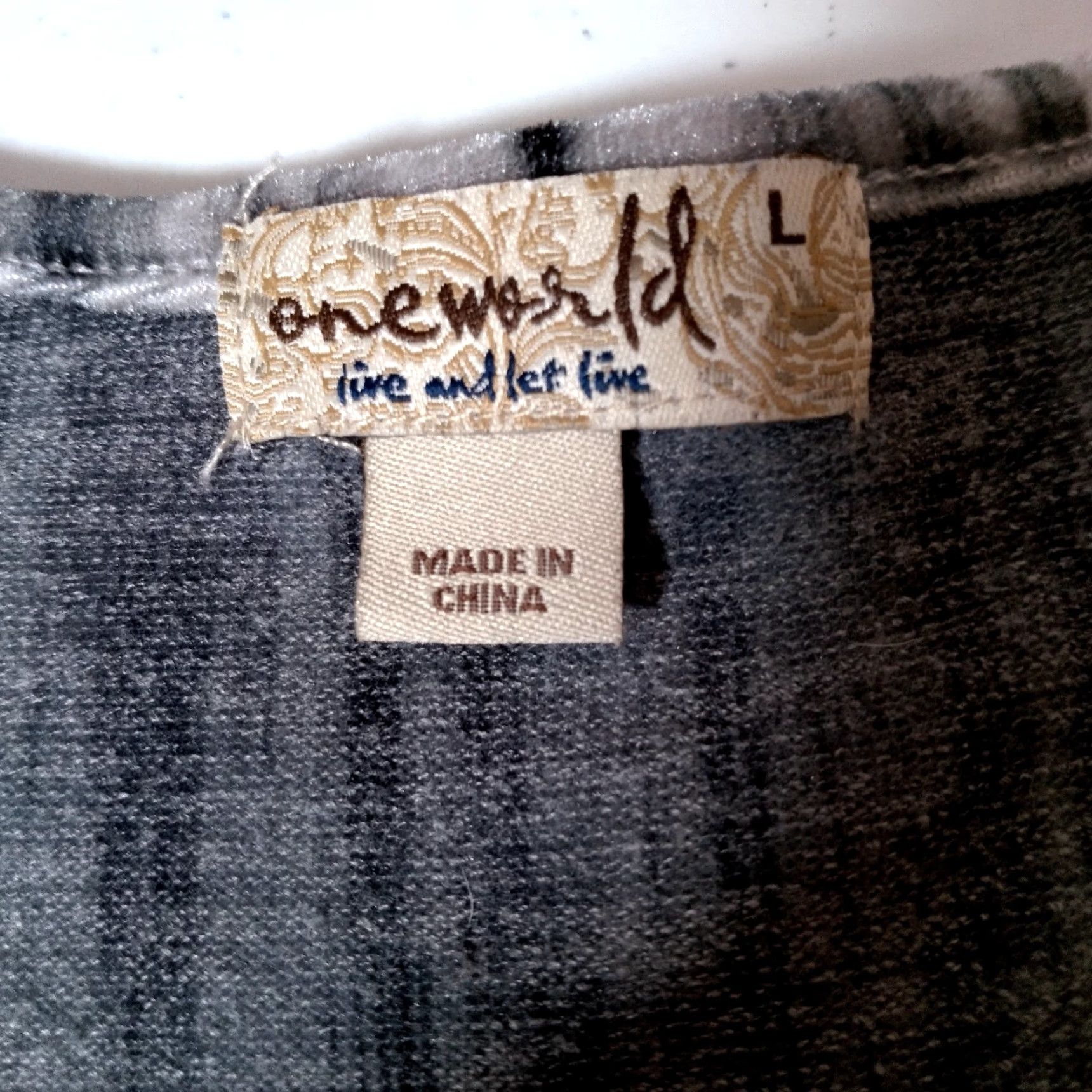 Vintage One World Shirt Top Pullover Gray Velour Witchy Dark Fairy Goth Boho Hippie Size S / US 4 / IT 40 - 3 Thumbnail