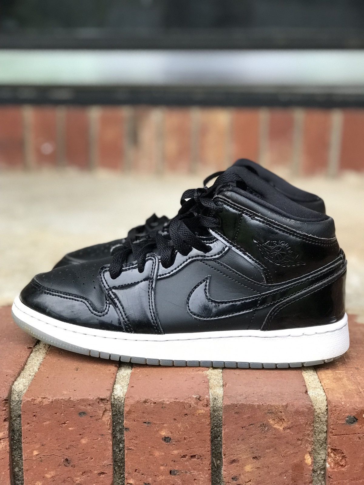Air Jordan 1 Mid Space Jam 2023 Size 5.5