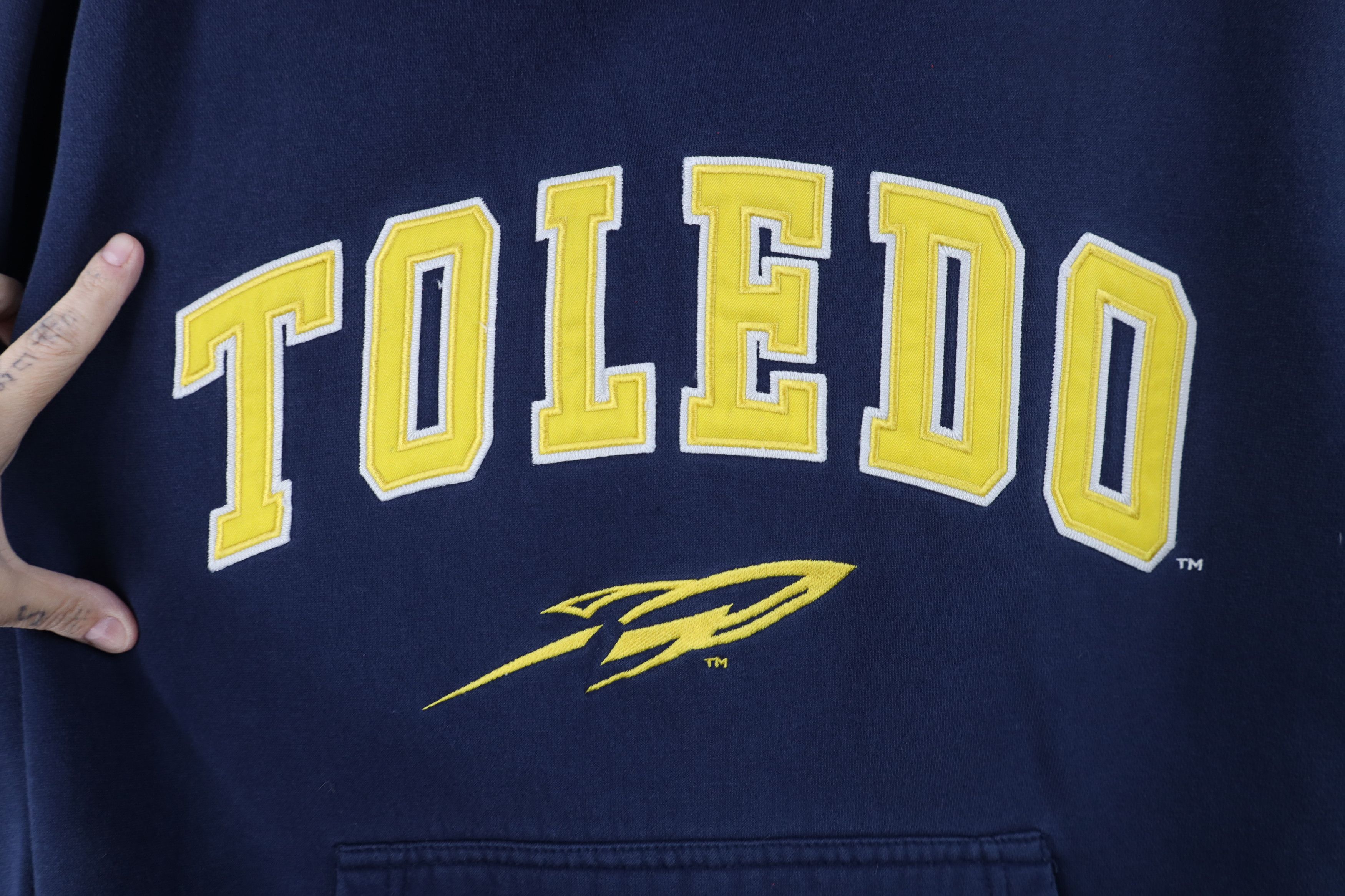 Vintage Vintage Y2K University of Toledo Hoodie Sweatshirt Blue Size US M / EU 48-50 / 2 - 6 Thumbnail
