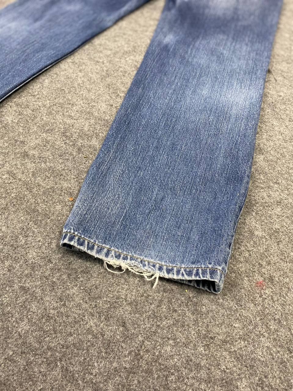 Levi's vintage levis 502 uneven faded denim nice design Size US 34 / EU 50 - 8 Thumbnail