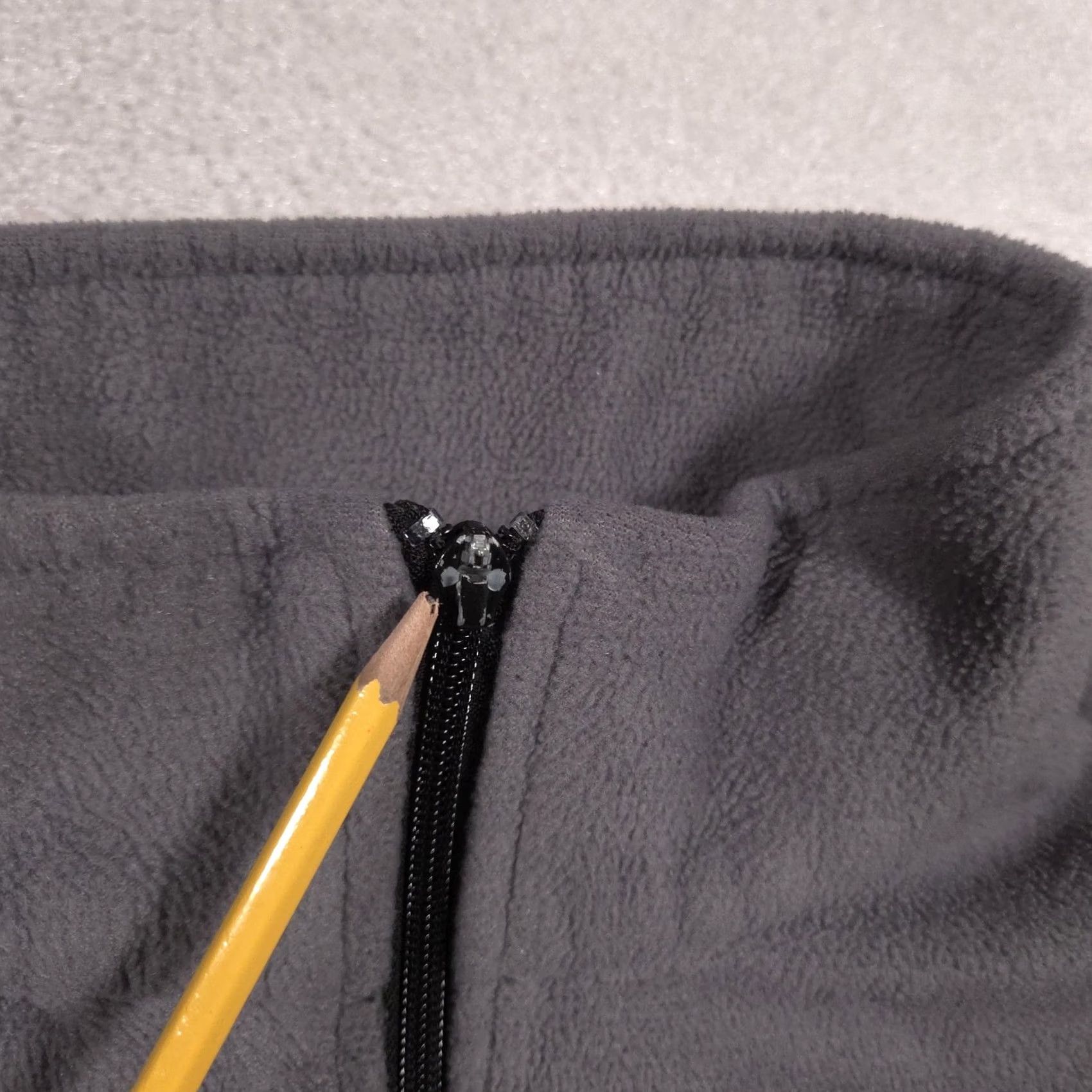 Vintage Columbia Fleece Jacket Mens Large Black Full Zip Stand Collar Pockets Hiking Windbreaker Size US L / EU 52-54 / 3 - 6 Thumbnail