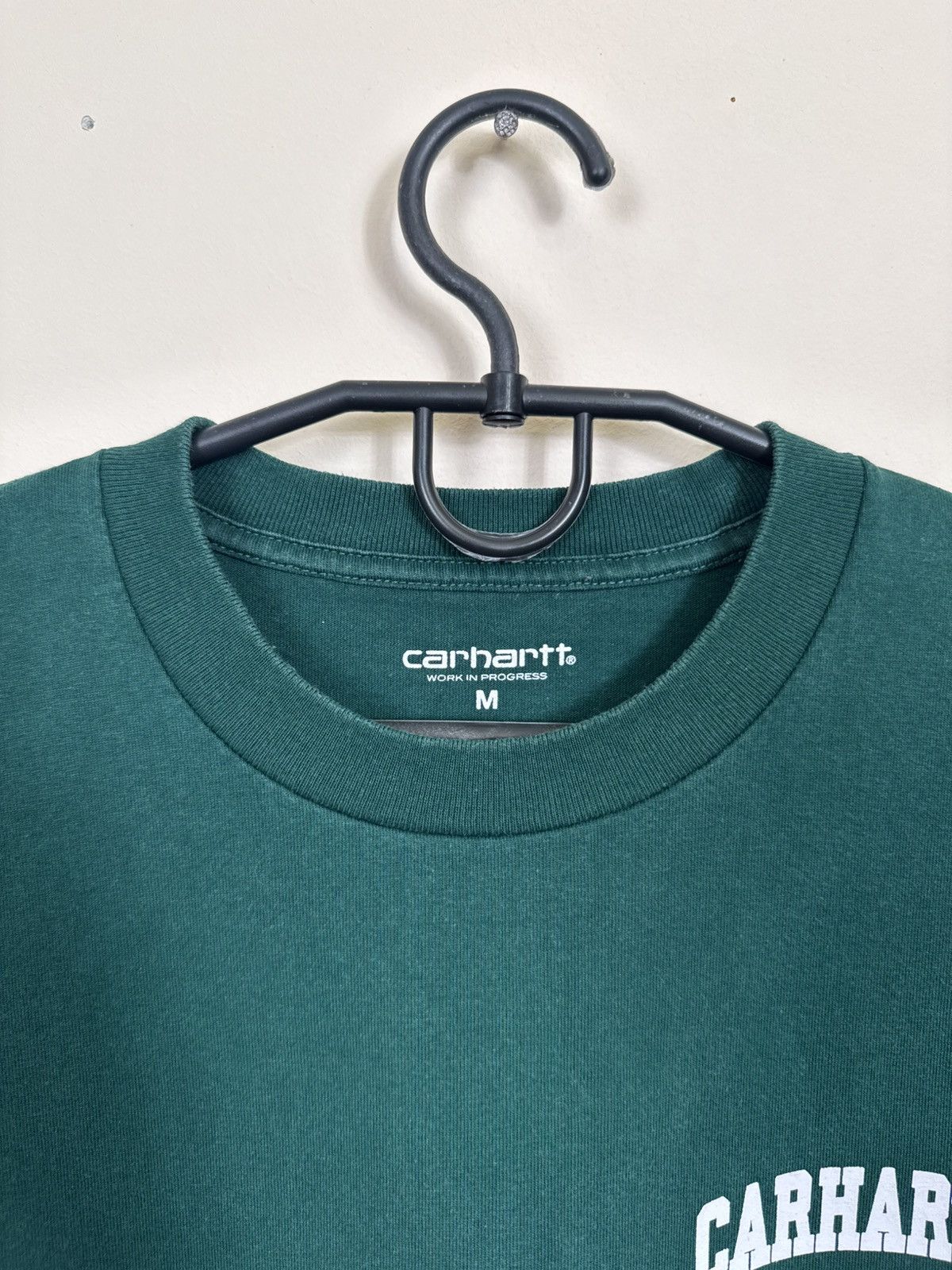 Carhartt Rare Carhartt WIP Outdoor Retro Green Men’s T-Shirt Sz M Y2K Size US M / EU 48-50 / 2 - 15 Thumbnail