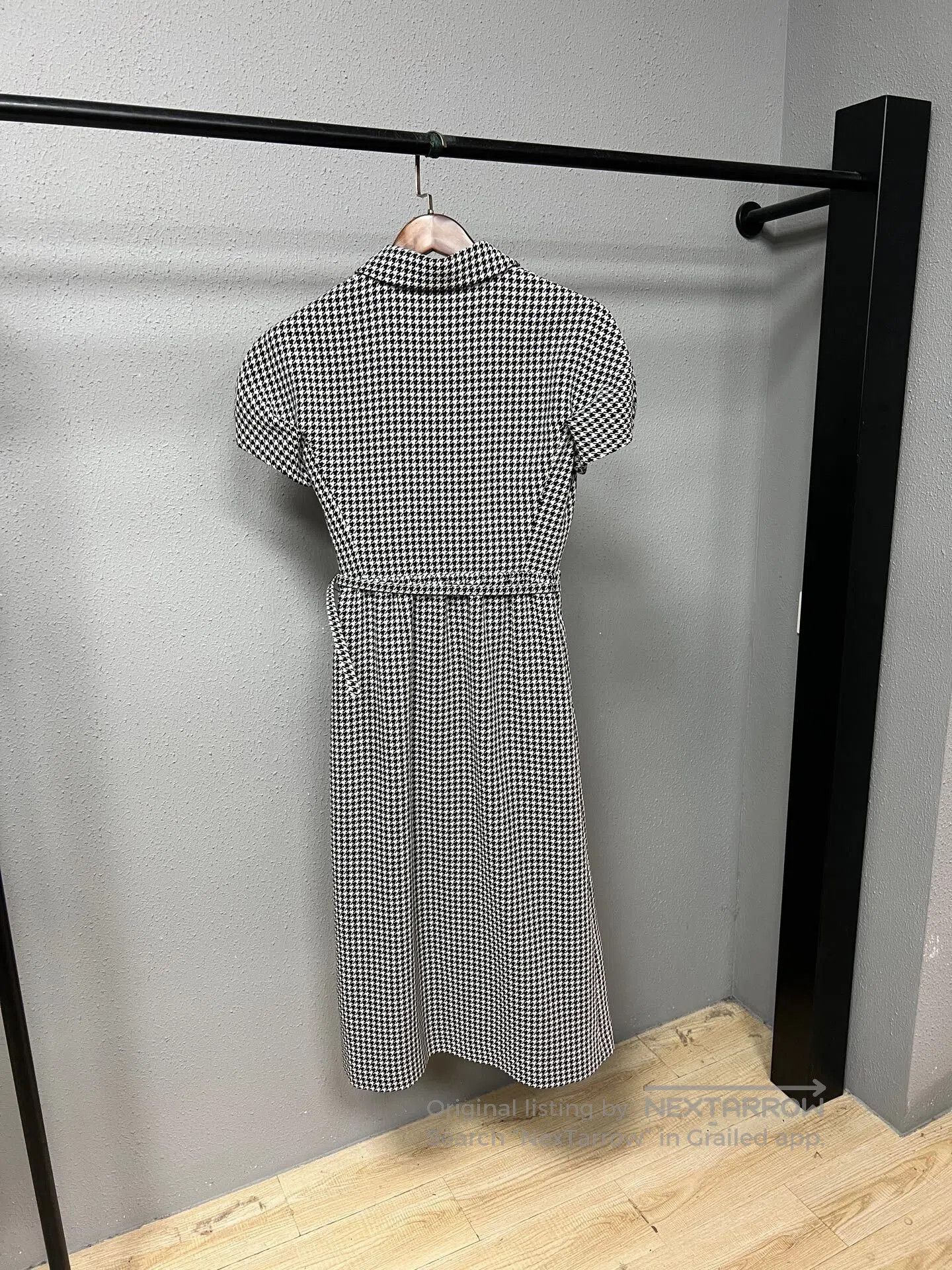 Dior black and white houndstooth puff sleeve dress. Size S / US 4 / IT 40 - 2 Thumbnail
