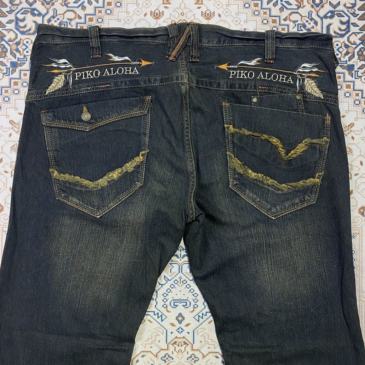 If Six Was Nine × Japanese Brand × Le Grande Bleu (L.G.B.) 2000s Y2K Piko Aloha Distressed Emboidery Jeans Size US 26 / EU 42 - 3 Thumbnail
