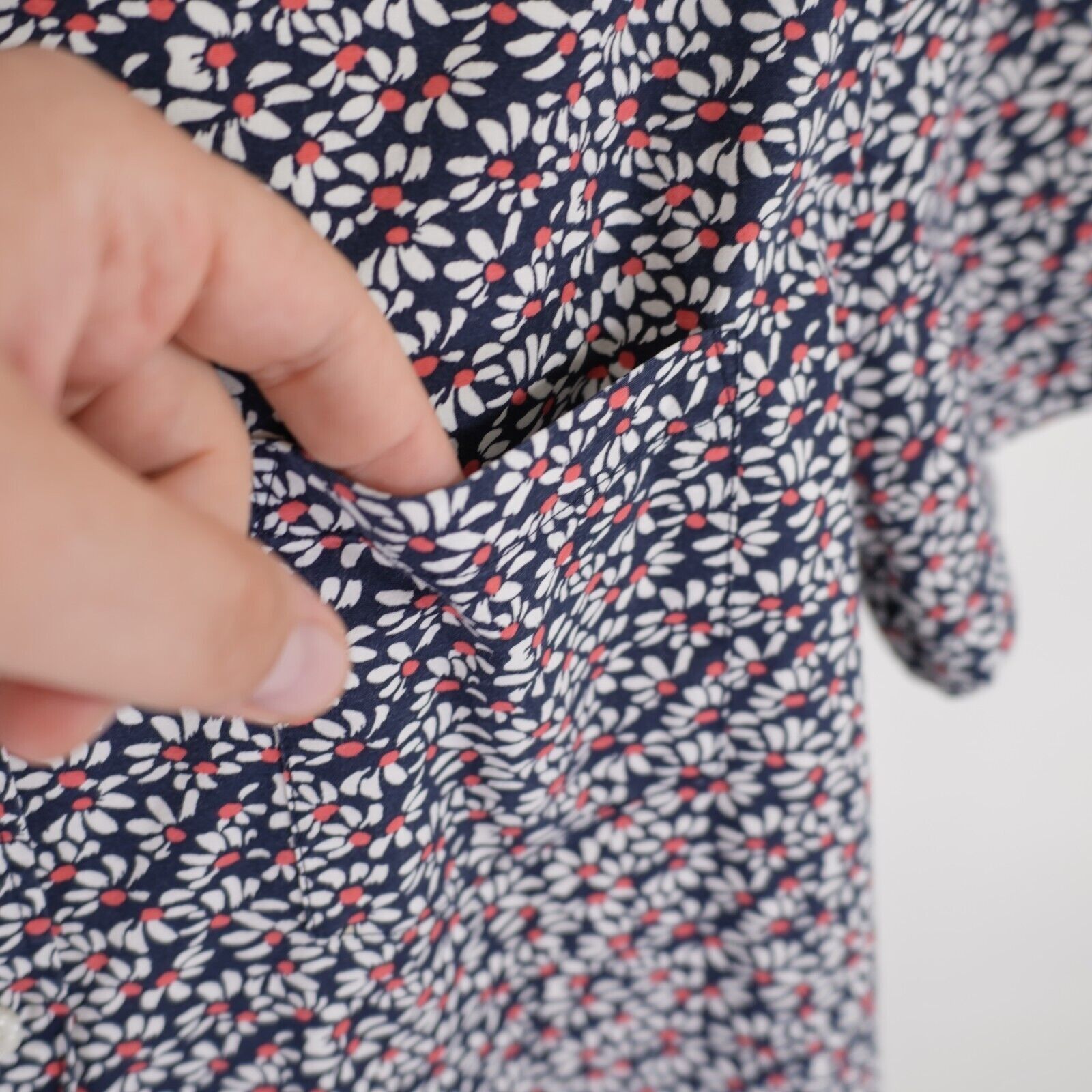 J.Crew J Crew Flex Washed Slim Floral Blue XL Button Down Short Sle Size US XL / EU 56 / 4 - 3 Thumbnail