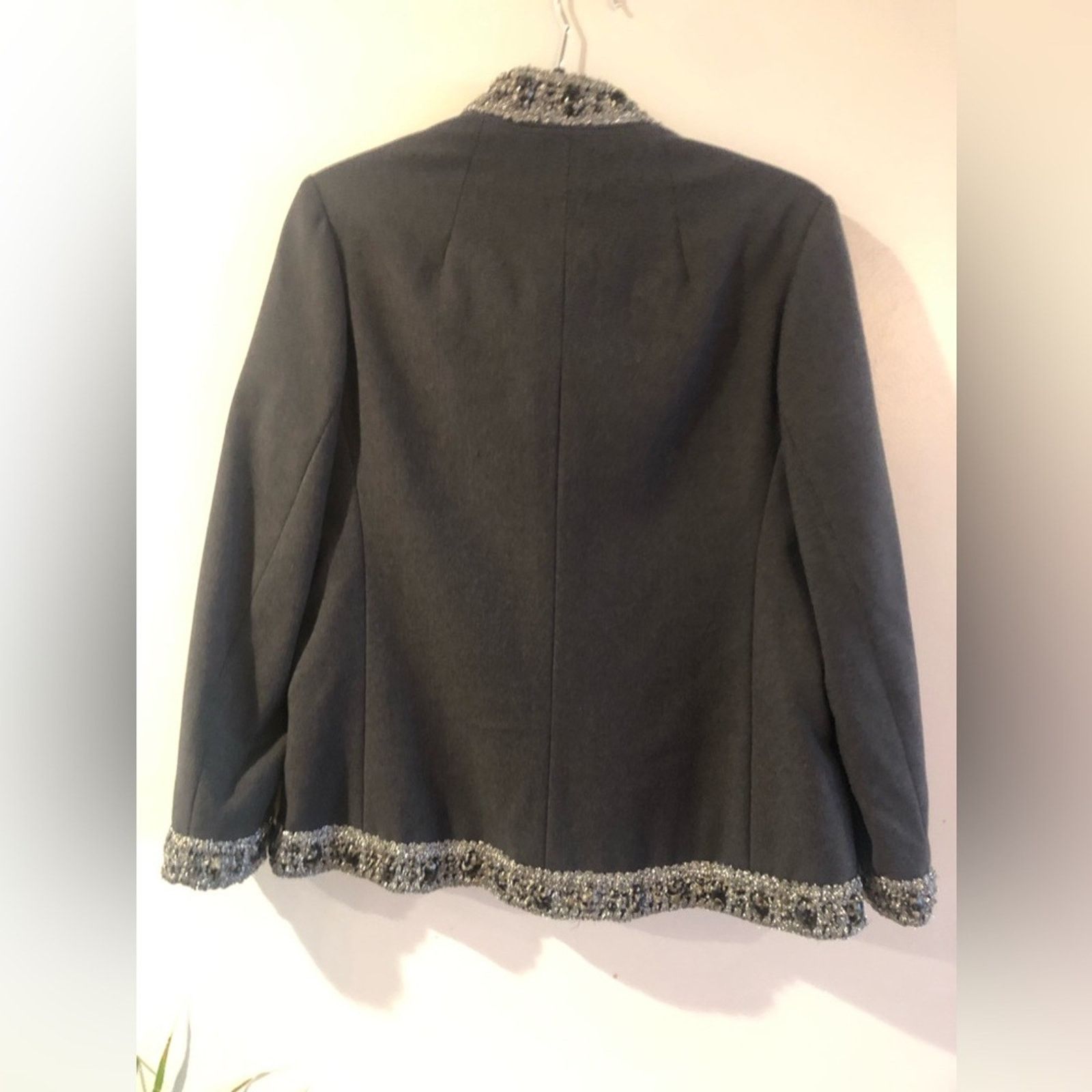 NBDN Nobrandedon Beautiful jacket coat stone silver design grey wool Size S / US 4 / IT 40 - 7 Thumbnail