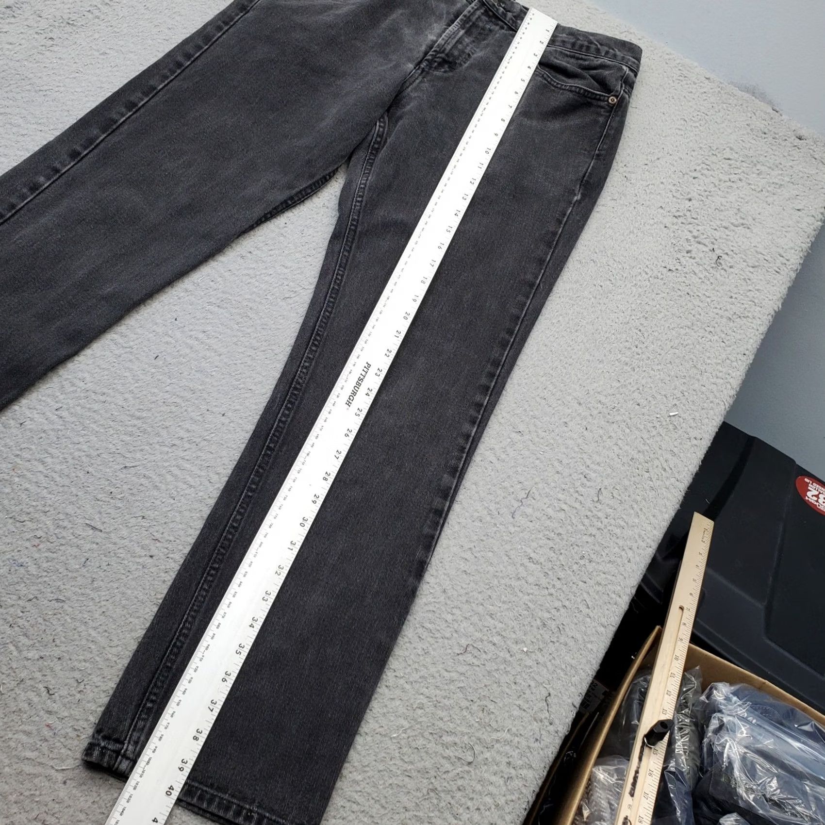 Vintage BCC Blues Straight Jeans Mens Size 34 Black Regular 5-Pocket Design Denim Flat Front 32/32 Inseam 34/32 Size US 34 / EU 50 - 4 Thumbnail