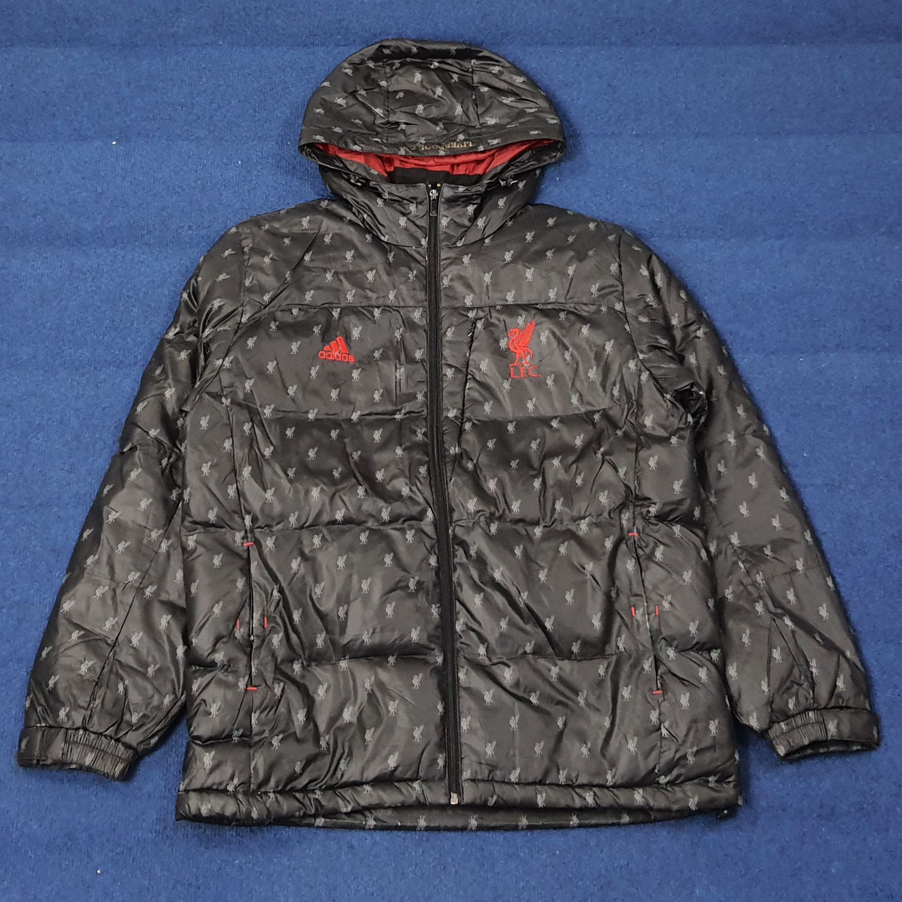 Adidas Vintage Adidas Liverpool F.C Puffer Jacket C262N5 Size US L / EU 52-54 / 3 - 1 Thumbnail