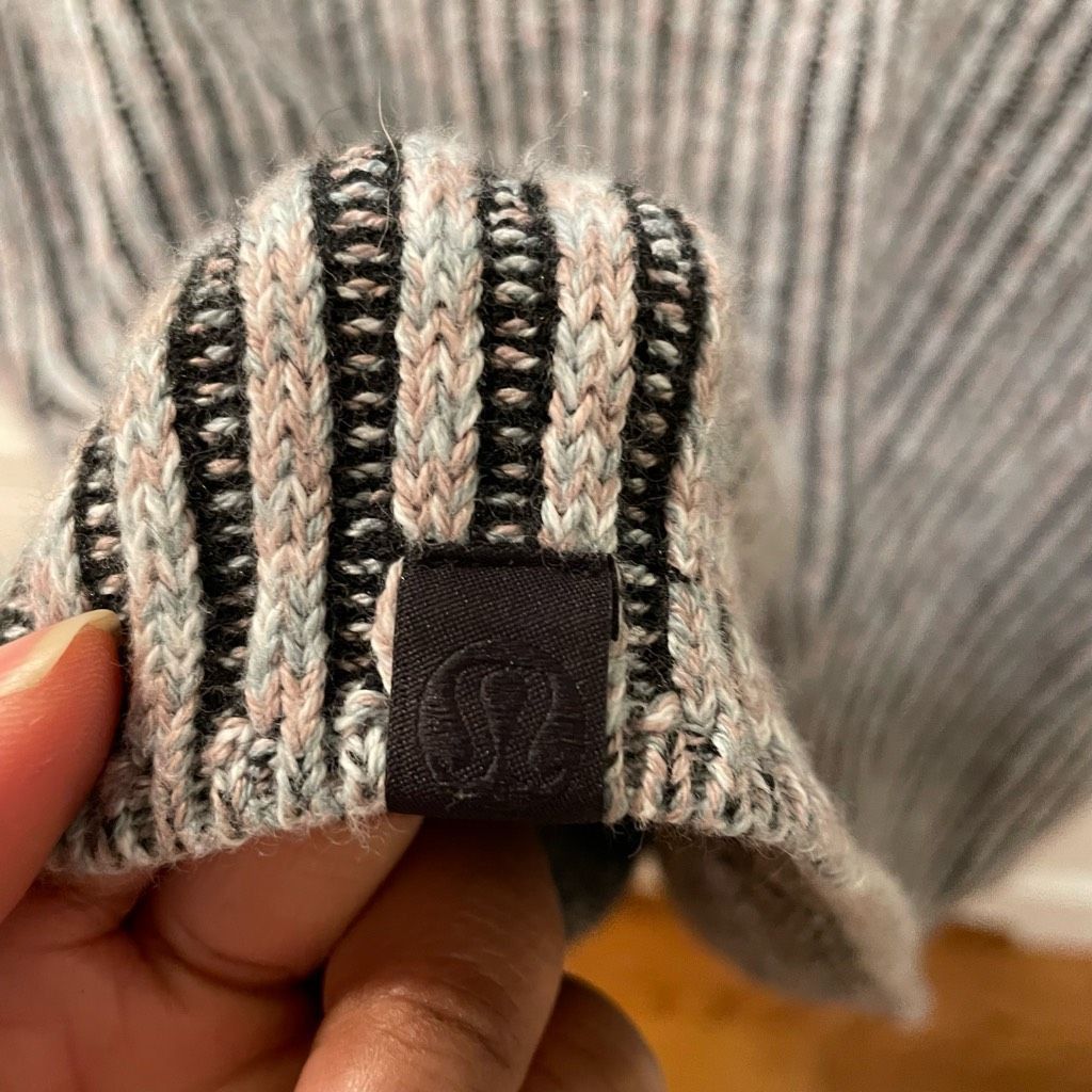 Lululemon Sweater Womens 10 Cotton Blend Mockneck Black Lavender