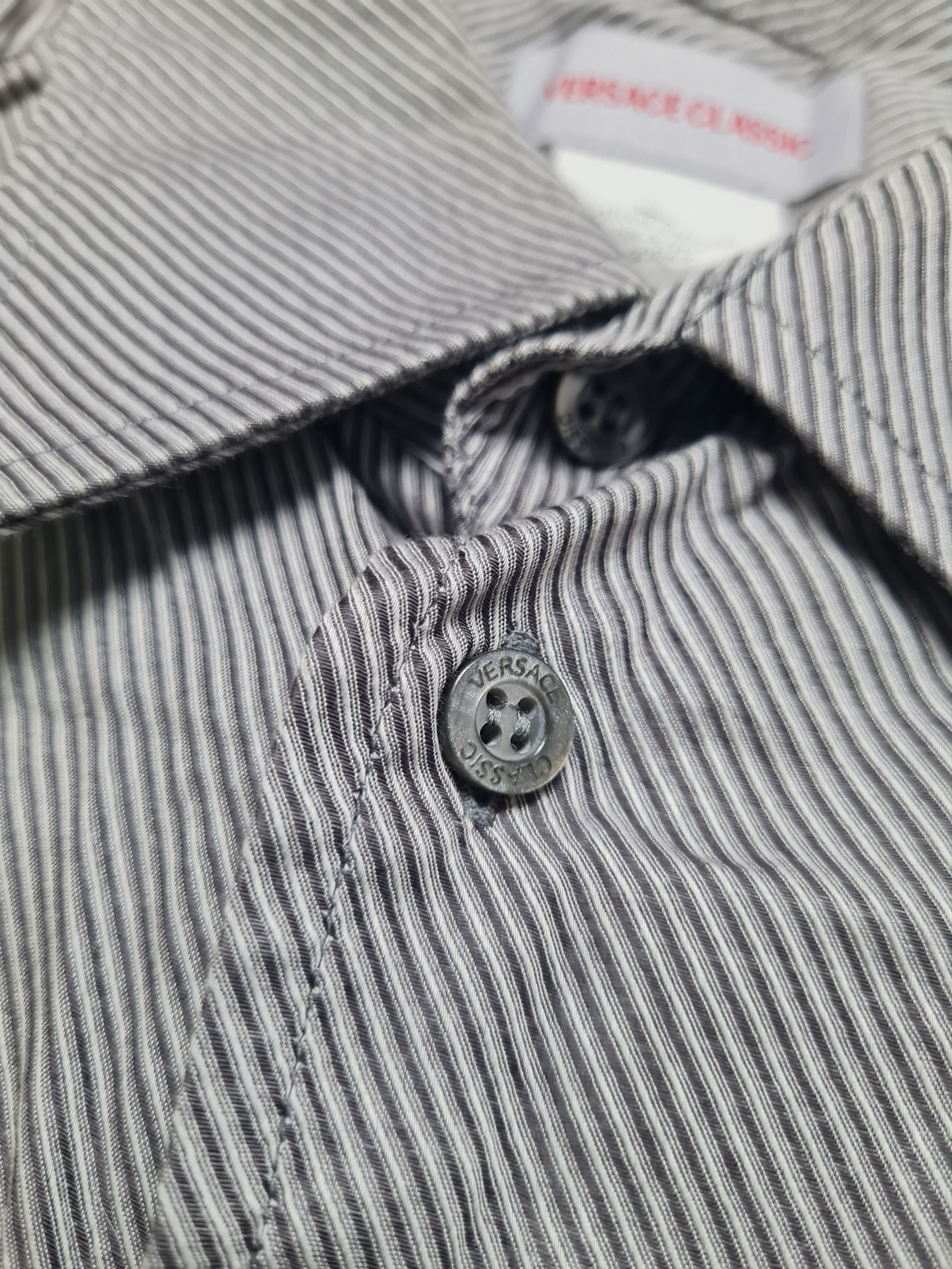 Versace Mens Vintage Versace Classic shirt size39 Medium Gray Cotton Size US M / EU 48-50 / 2 - 9 Thumbnail
