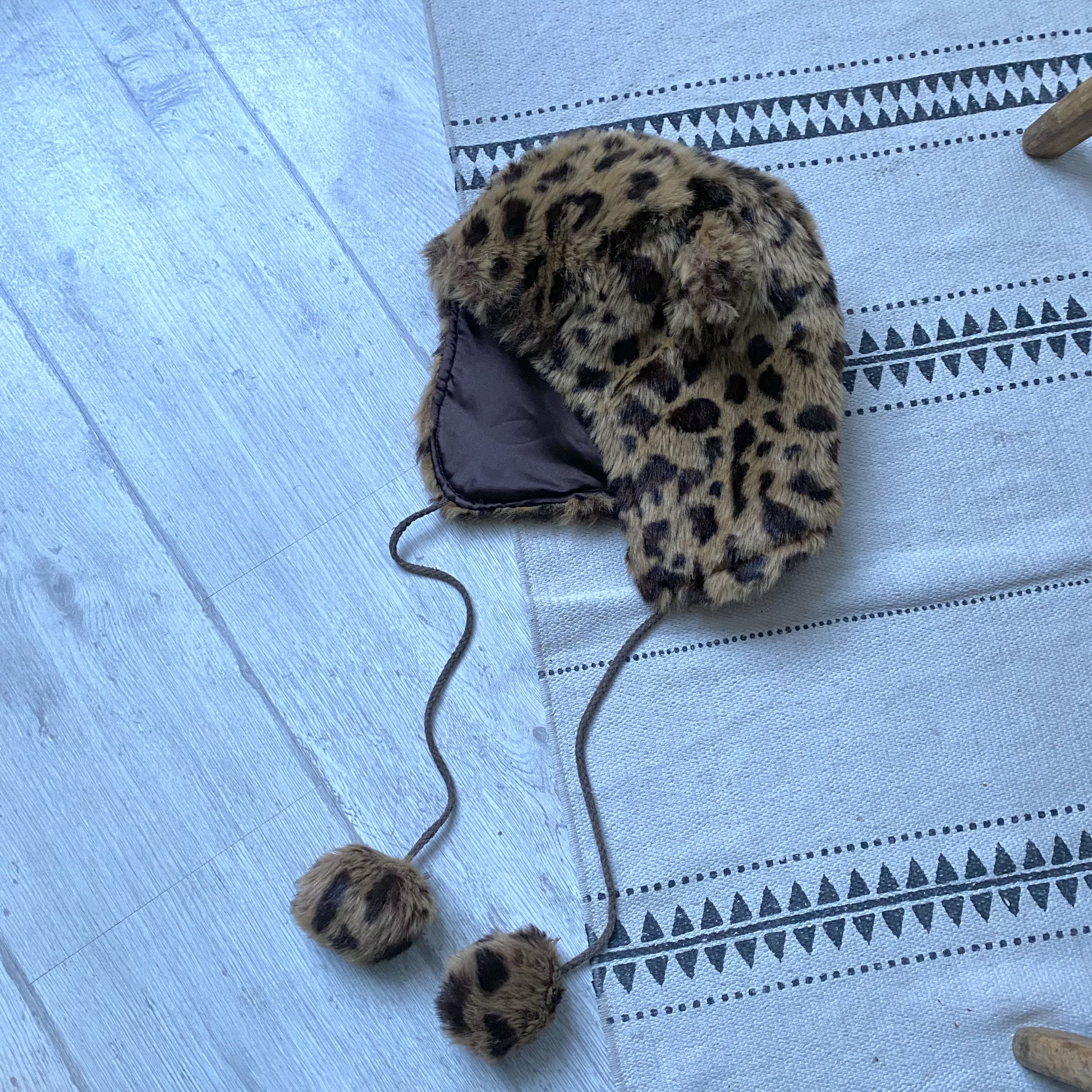 If Six Was Nine Vintage 2000s Y2K Leopard Faux Fur Hat Ushanka Size ONE SIZE - 4 Thumbnail