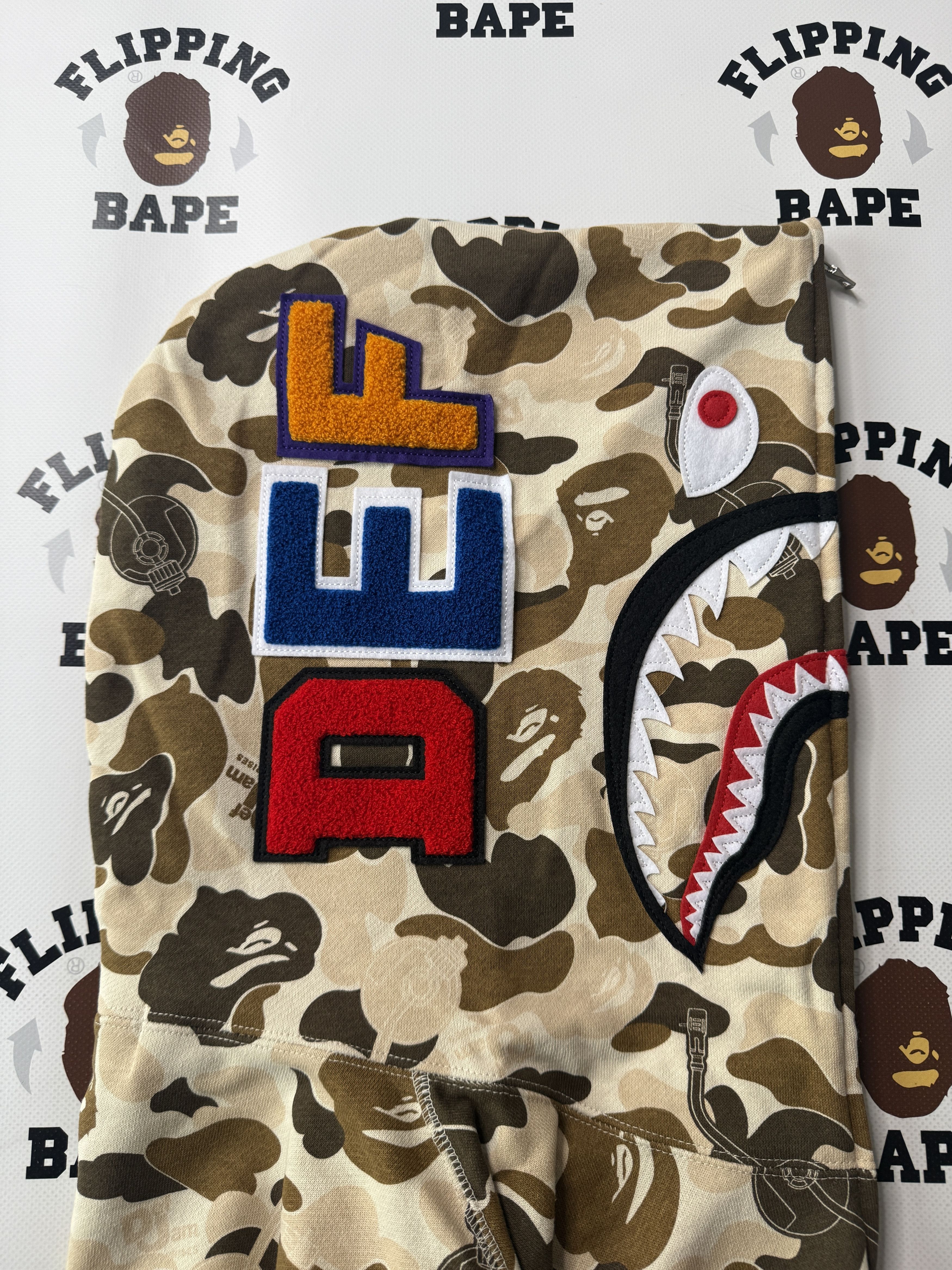 Bape BAPE X DEF JAM CAMO SHARK RELAXED FIT FULL ZIP HOODIE Size US M / EU 48-50 / 2 - 4 Thumbnail