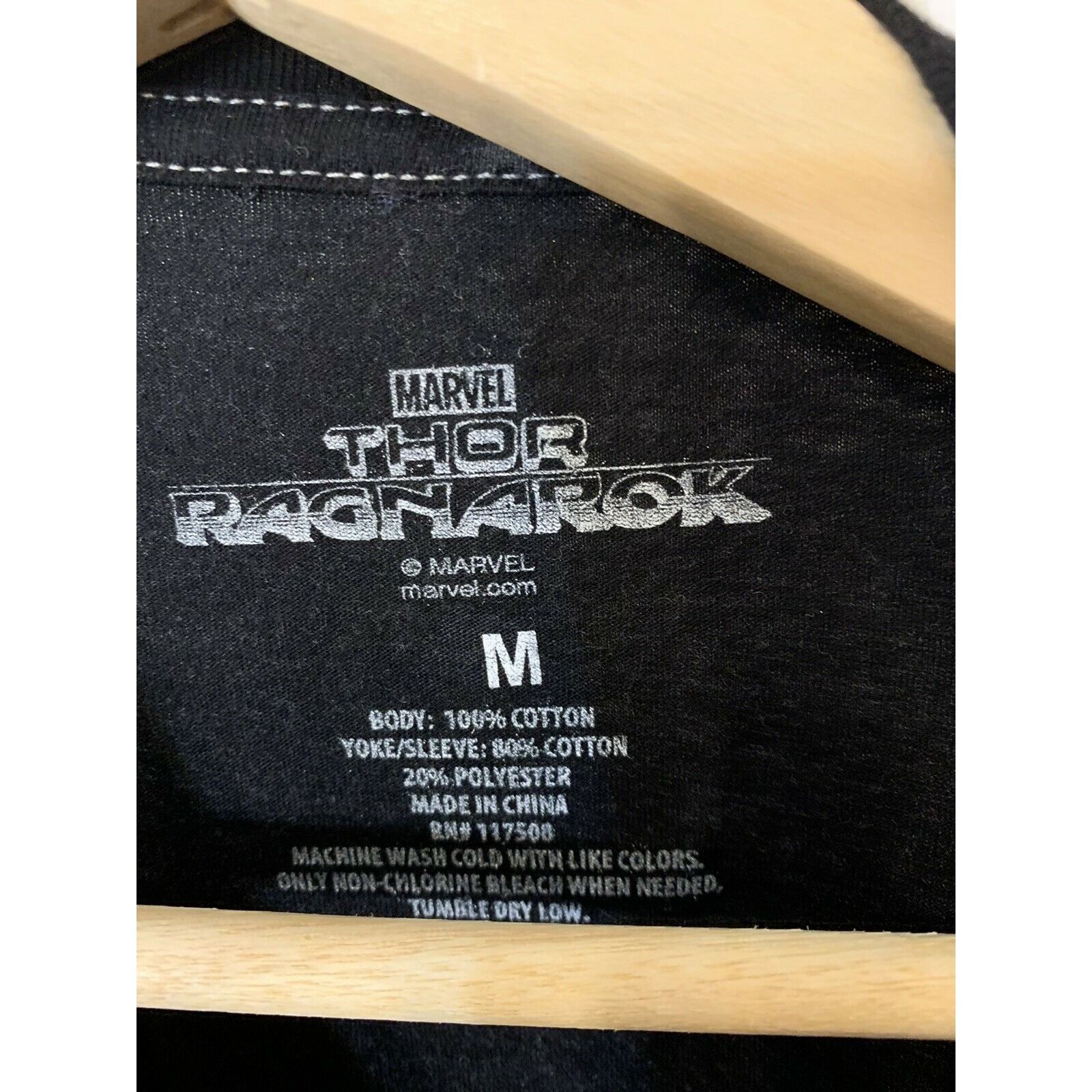 Marvel Comics New Disney Parks Exclusive Marvel Thor Ragnarok Men's T Shir Size US M / EU 48-50 / 2 - 2 Thumbnail