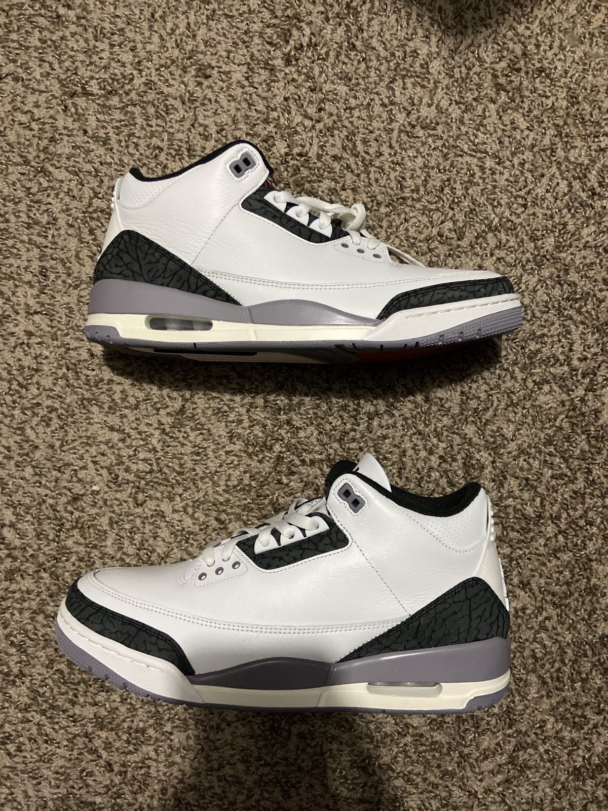 Jordan Brand Air Jordan 3 Retro 'Cement Grey' Size 11.5 Size US 11.5 / EU 44-45 - 2 Thumbnail