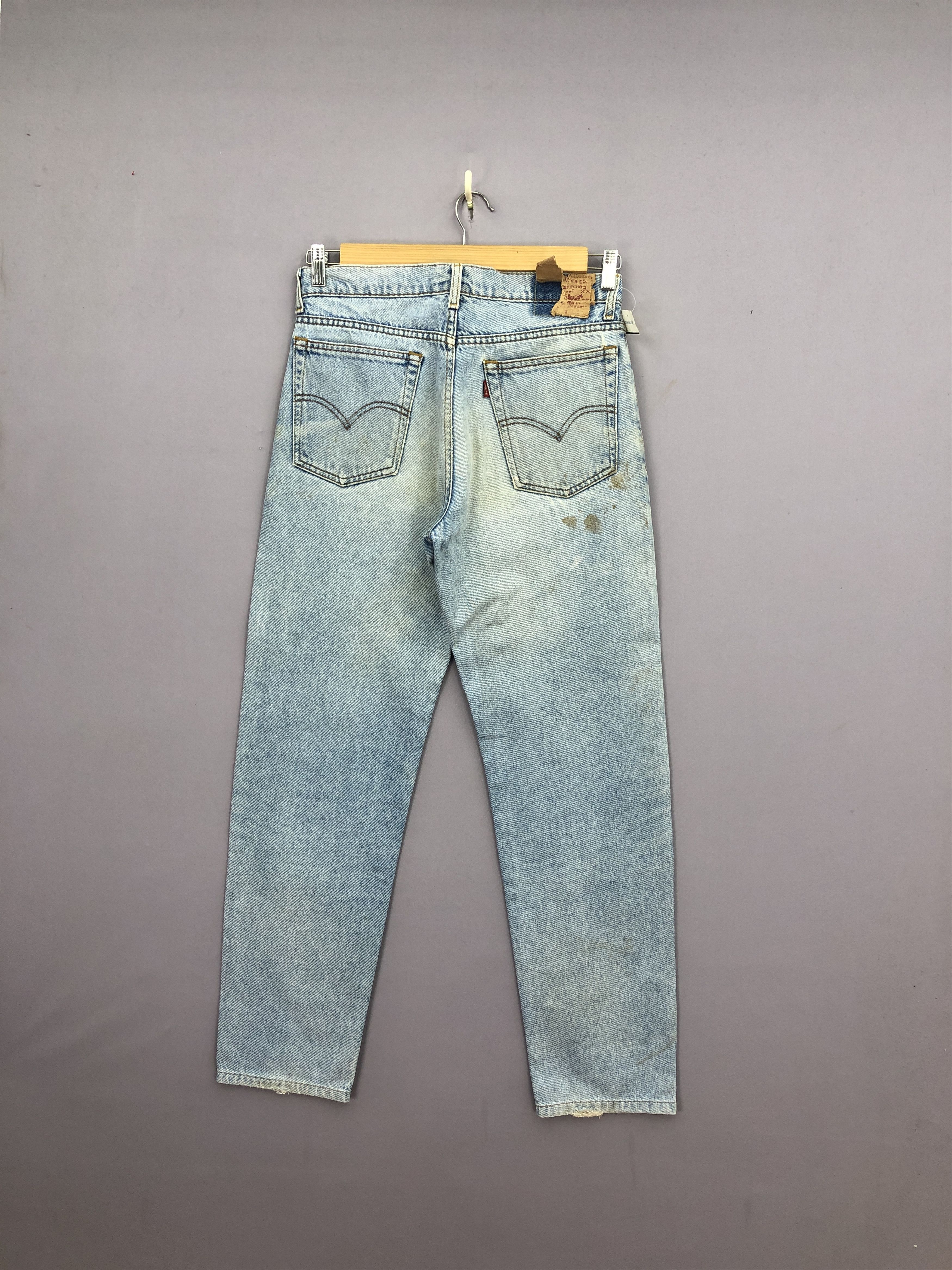 Levi's Vintage Levis Sun Faded Light Wash Jeans Denim BS45674 Size US 30 / EU 46 - 2 Thumbnail