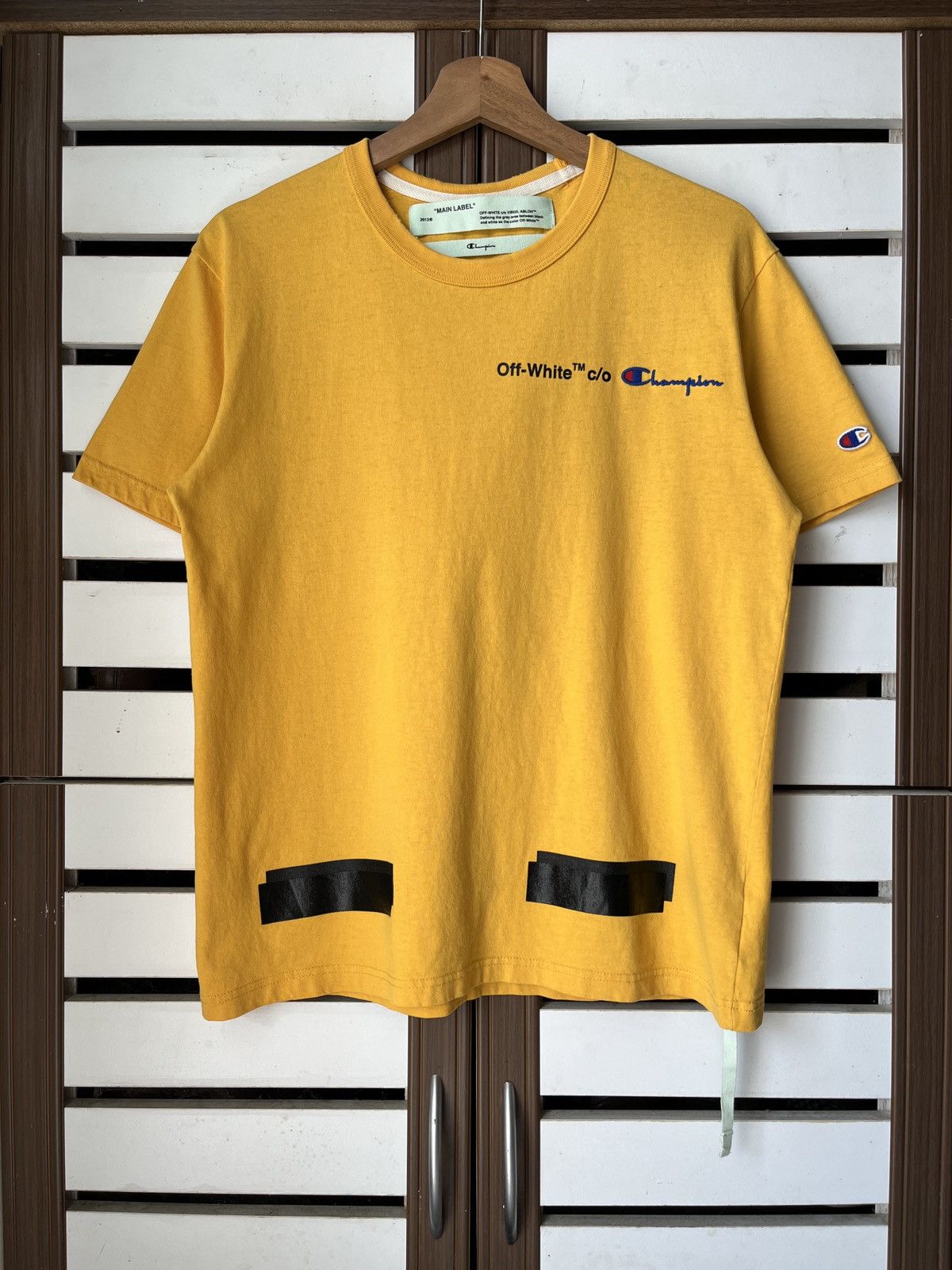 Champion × Off-White Off-White x Champion Double Arrow Size US M / EU 48-50 / 2 - 2 Thumbnail
