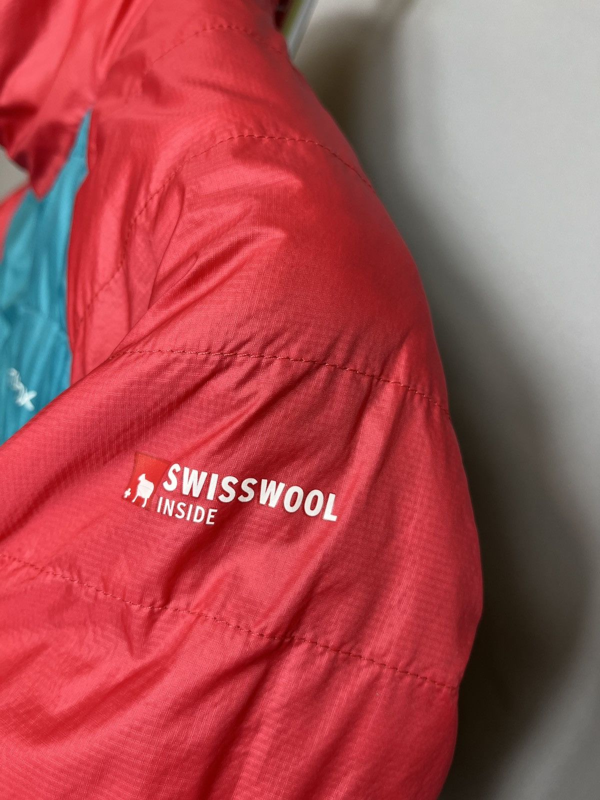 ORTOVOX × Sports Specialties Ortovox SwissWool Reversible Jacket Womens Blue Pink Size M / US 6-8 / IT 42-44 - 5 Thumbnail