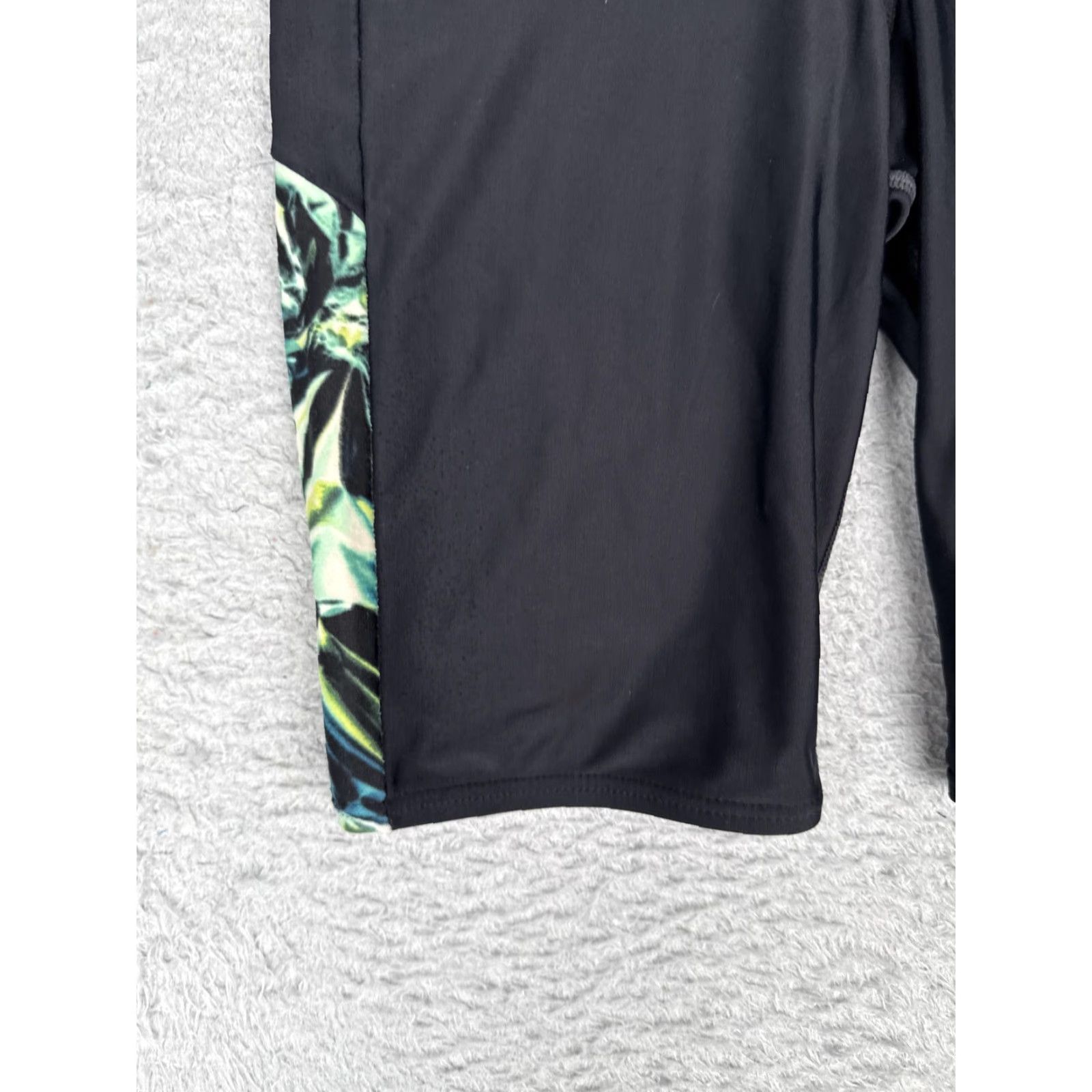 Vintage TYR Mens Swim Shorts Jammer 32 Black Green Blue Print Training Competition Bottoms Size US 32 / EU 48 - 3 Thumbnail