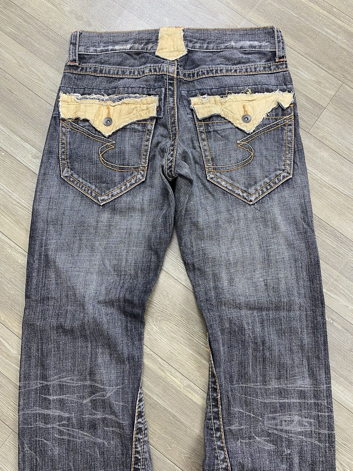 If Six Was Nine × Le Grande Bleu (L.G.B.) × Tornado Mart 2000s Semantic Design Distressed Punk Lgb Y2k Flared Jeans Size US 29 - 18 Thumbnail