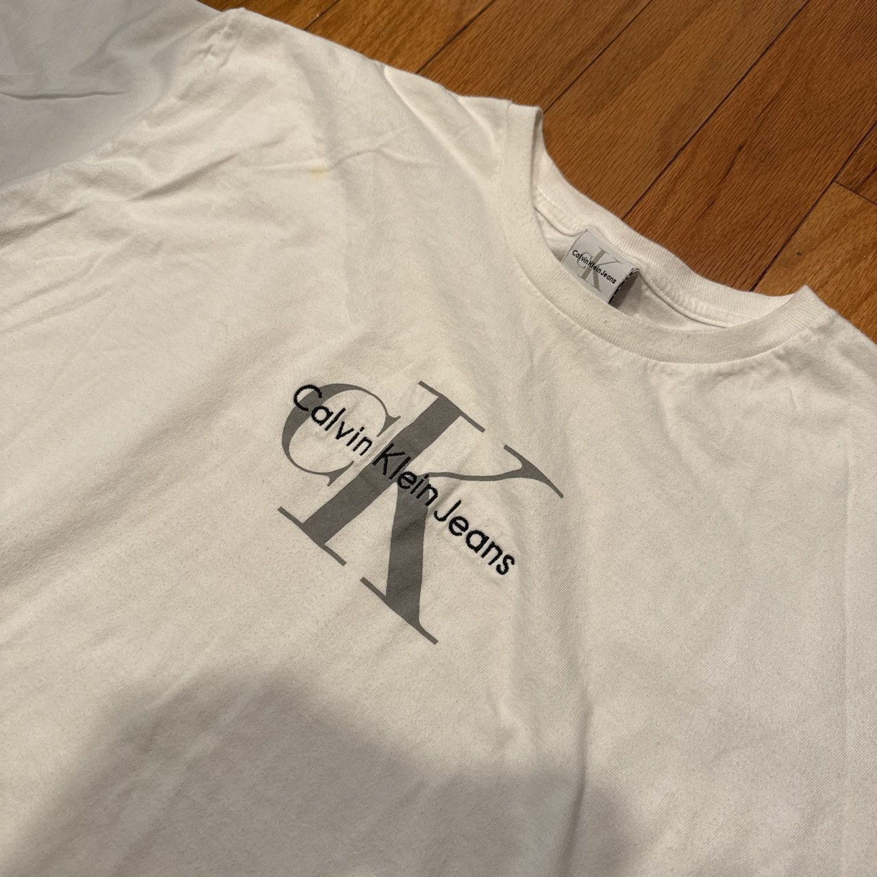 Calvin Klein Vintage 90s Calvin Klein Jeans Logo Tee Size US L / EU 52-54 / 3 - 2 Thumbnail