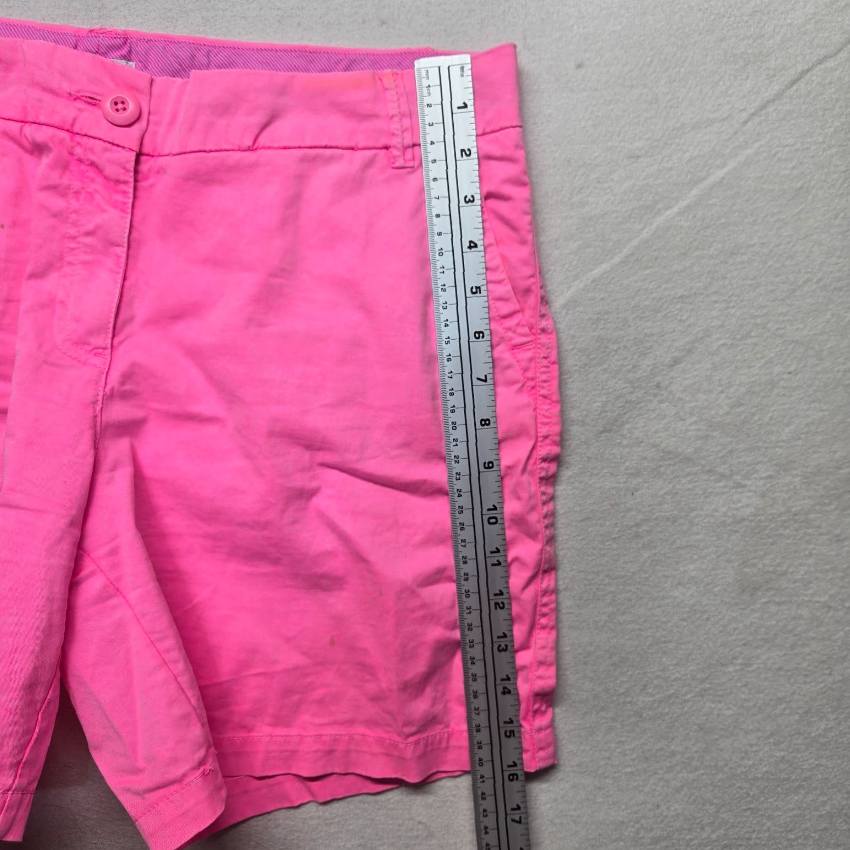 Vintage VINTAGE Crown & Ivy Women's Shorts Size 10 Pink Chino Pockets 90s Summer Womens Size 32" / US 10 / IT 46 - 4 Thumbnail