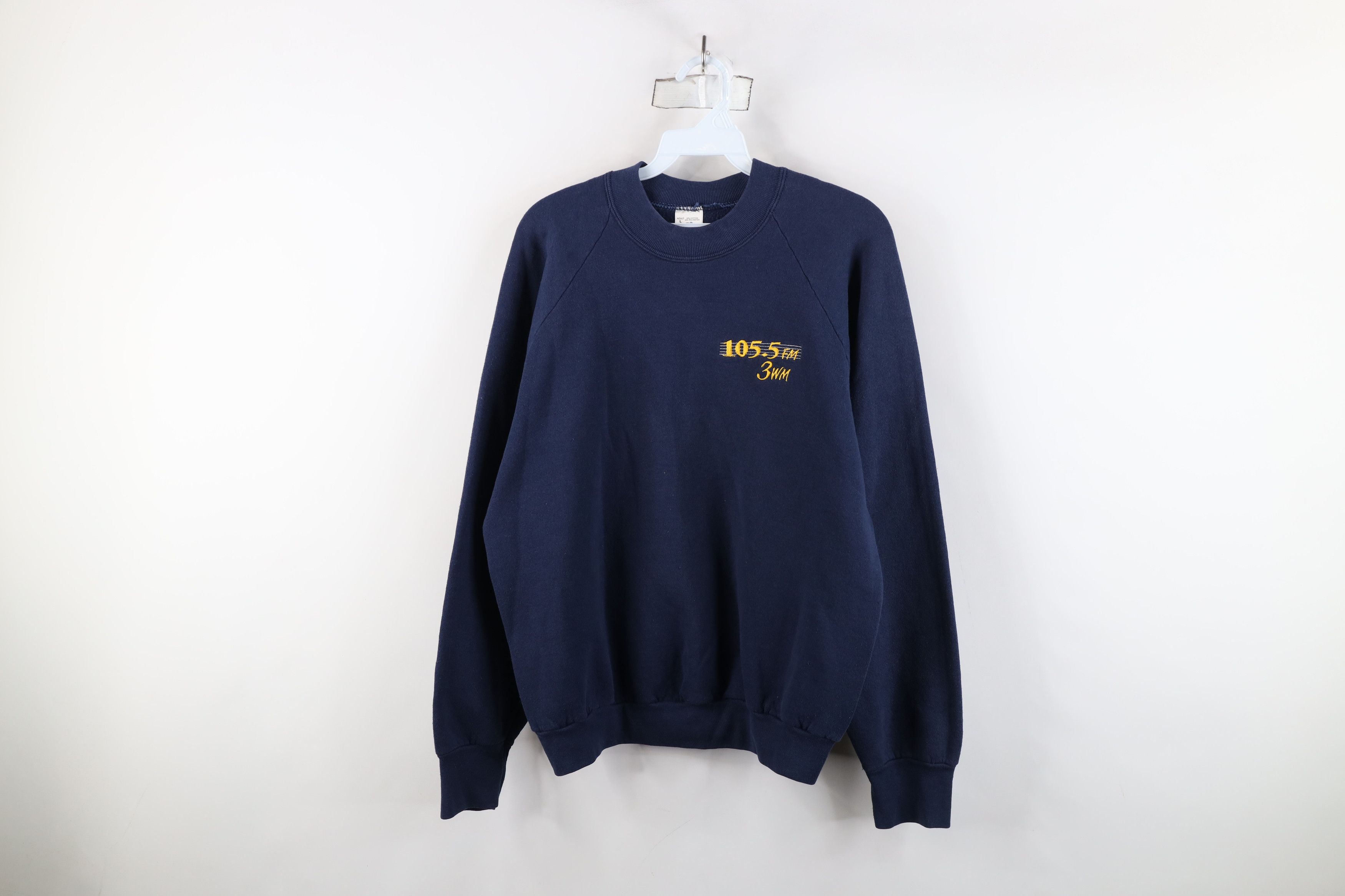 Vintage Vintage 90s Streetwear 105.5 M 3WM Radio Sweatshirt Blue USA Size L / US 10 / IT 46 - 1 Thumbnail