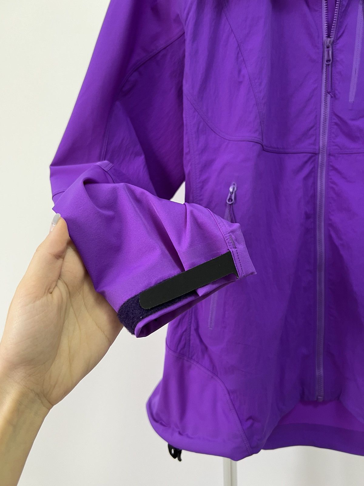 Arc'teryx Arcteryx Gamma SL Hoody Womens Jacket Size L / US 10 / IT 46 - 8 Thumbnail