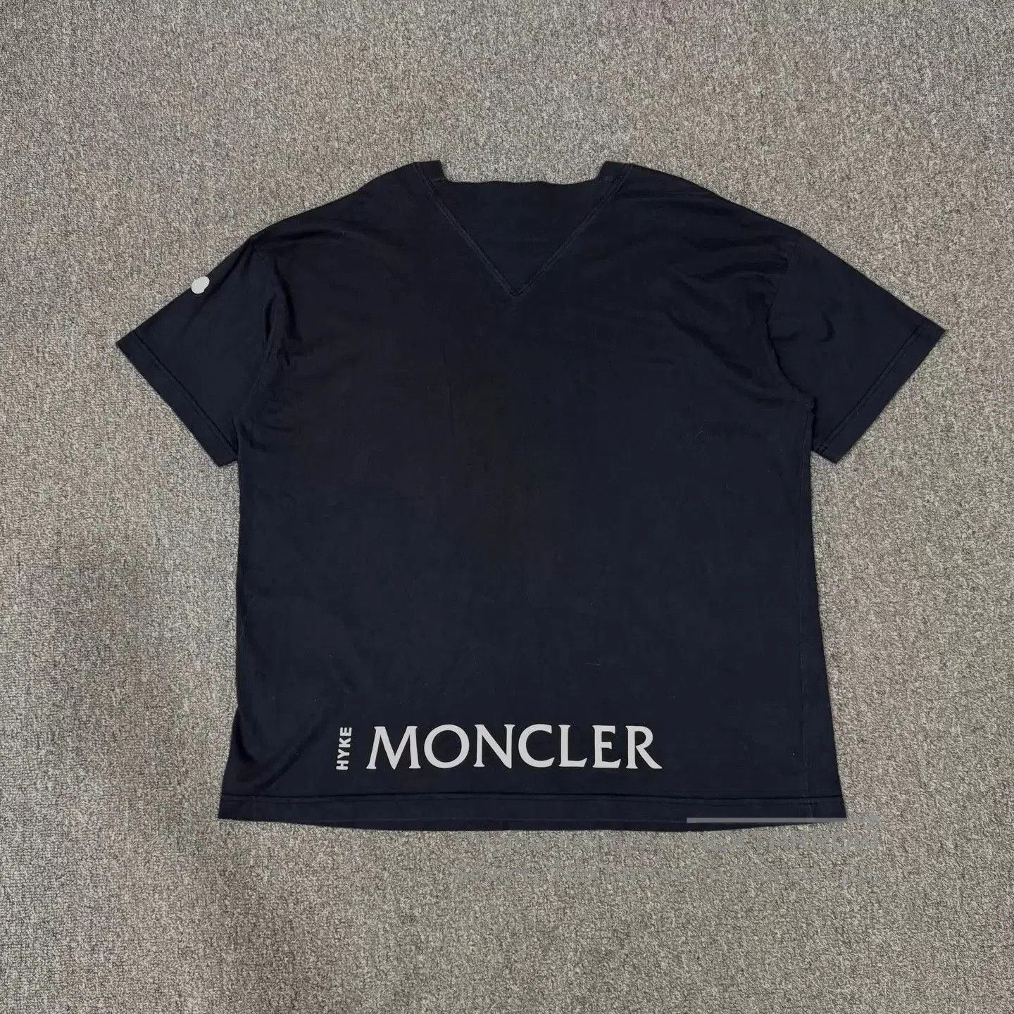 Moncler Black Short Sleeve Crew Neck T-Shirt. Size US L / EU 52-54 / 3 - 2 Thumbnail