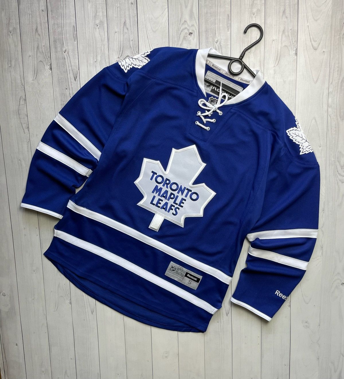 NFL × Vintage Vintage Toronto Maple Leafs hockey jersey size S Reebok NHL Size US S / EU 44-46 / 1 - 1 Thumbnail