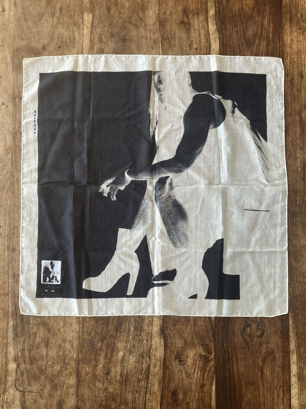Rick Owens Drkshdw Rare 2013 Rick Owens DRKSHDW Bandana / Pocket Square Size ONE SIZE - 1 Thumbnail