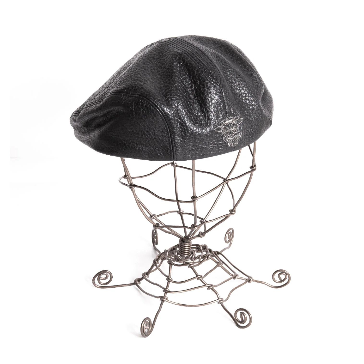 Buffalo Embroidered Cow Leather Hunching Hat in Black