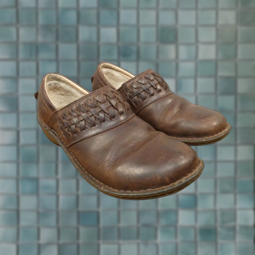 Ugg UGG Clogs Womens 9 Anila Brown Leather Block Heel Mules Fleece Lined 1005427 Size M / US 6-8 / IT 42-44 - 1 Thumbnail