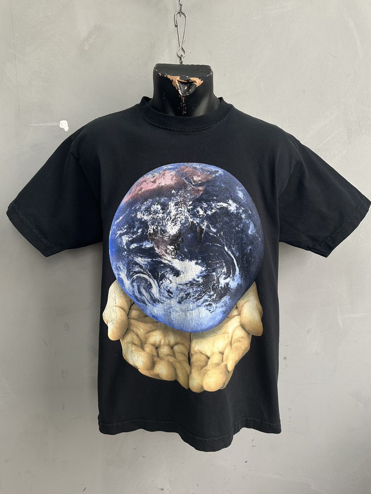 Obey Vintage T-Shirt Y2k Obey Black Sk8 Streetwear Thrasher Size US S / EU 44-46 / 1 - 1 Thumbnail