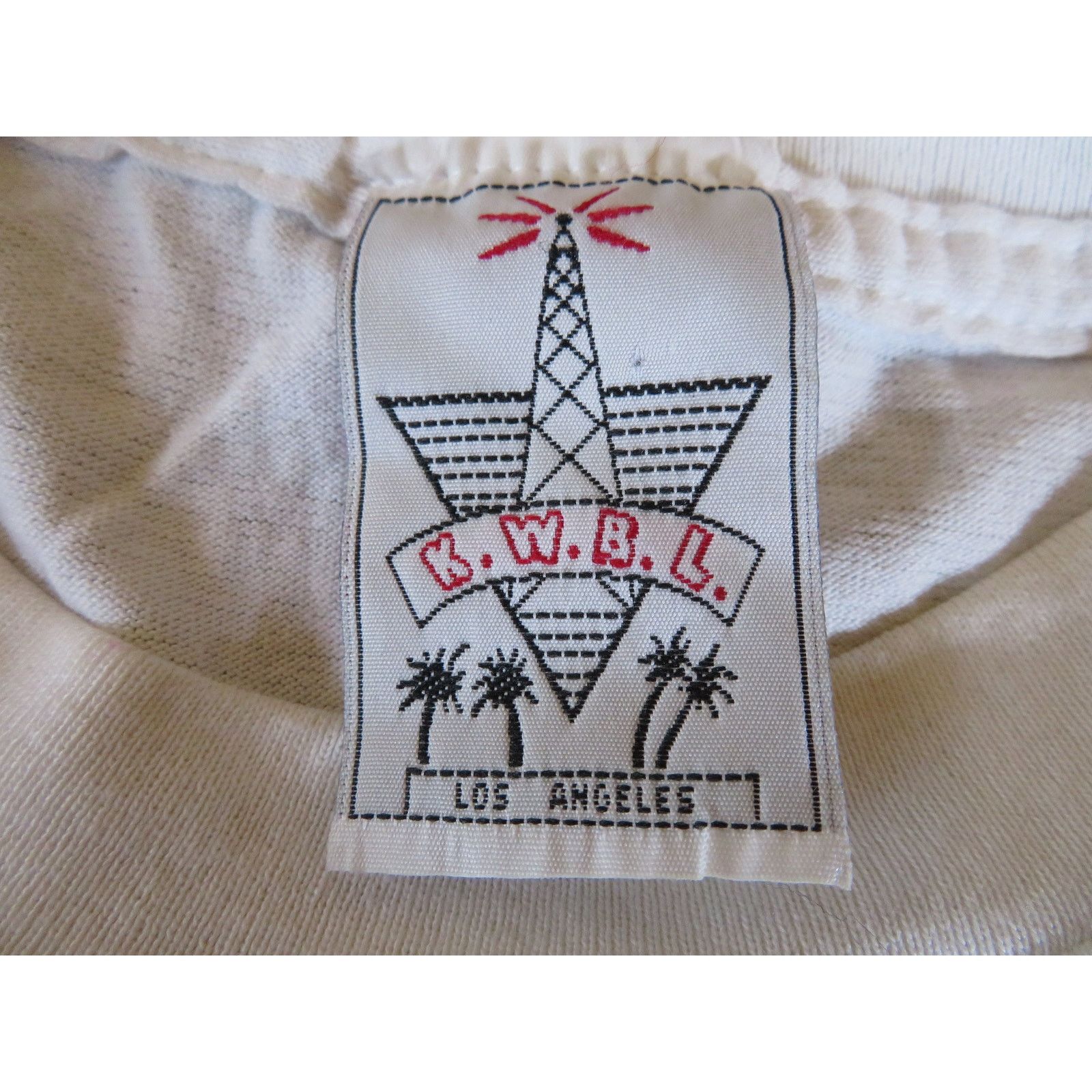 Other Womens Embellished Southwestern Design T-Shirt Sz XL 90s Size US XL / EU 56 / 4 - 3 Thumbnail
