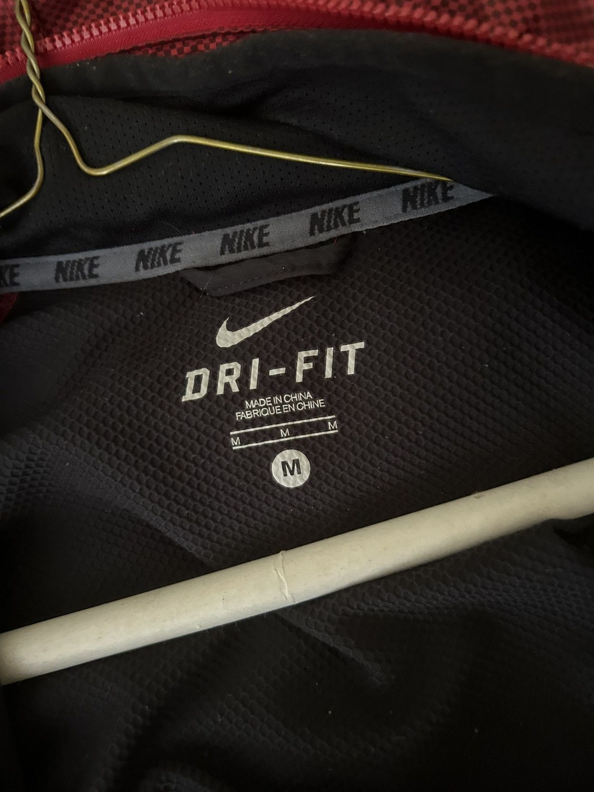 Nike Nike Windbreaker Jacket Size US M / EU 48-50 / 2 - 3 Thumbnail