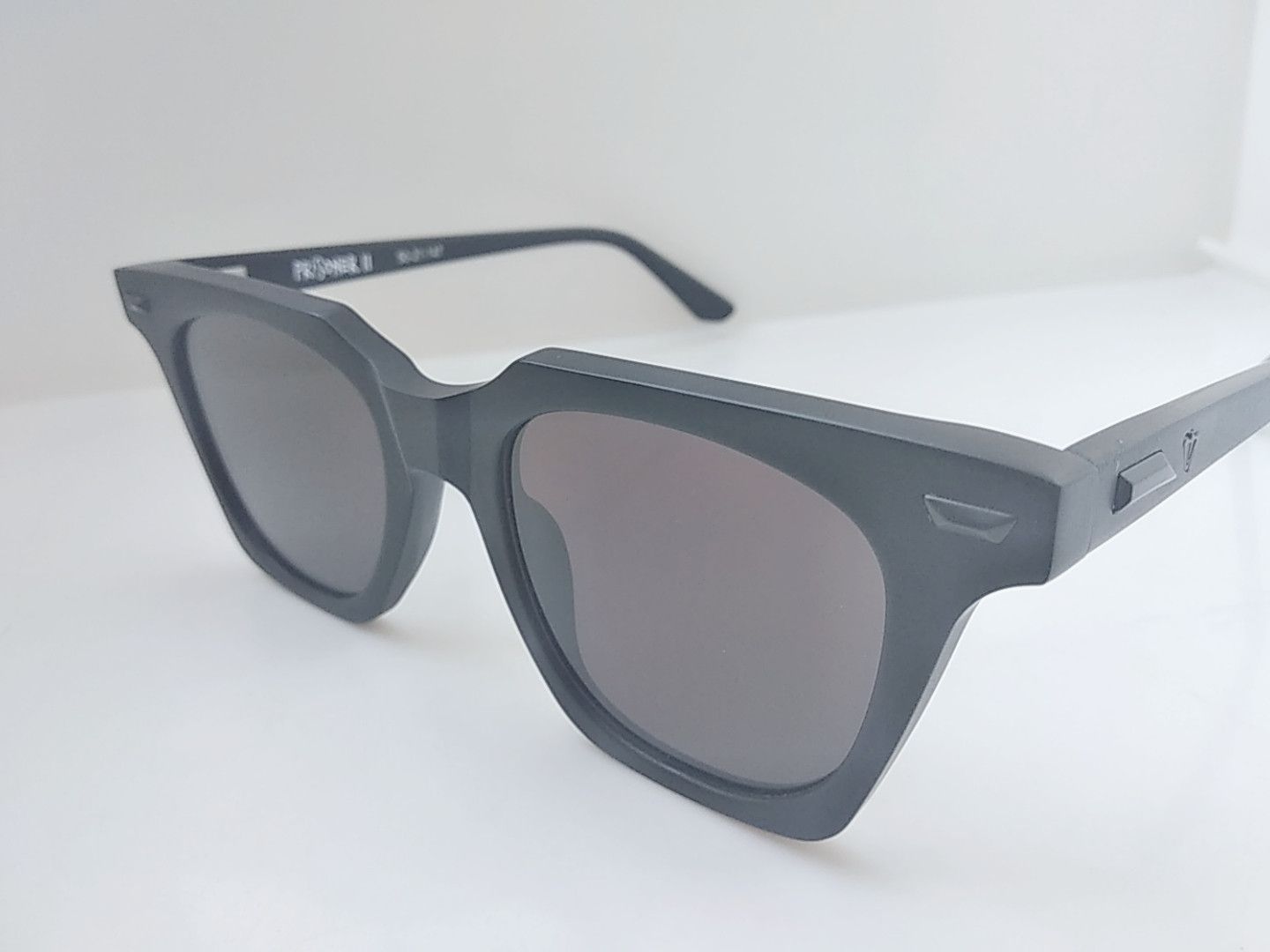 Valley Eyewear Handmade Valley Leeches Black Acetate Sunglasses Size ONE SIZE - 3 Thumbnail