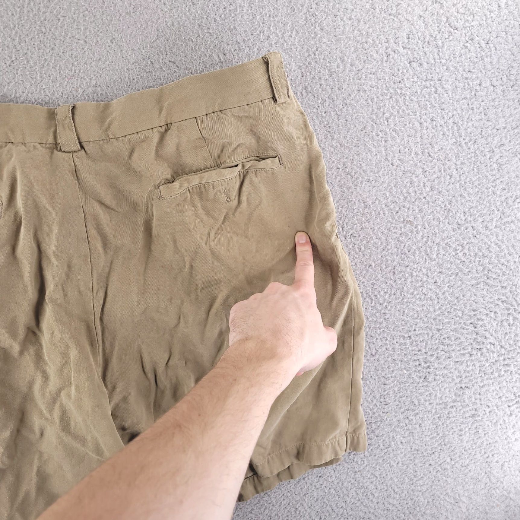 Tommy Bahama Tommy Bahama Shorts Mens 35 Brown Silk Chino 100% Silk Brown Mens 35 Wool? Wait. No. Size US 35 - 7 Thumbnail