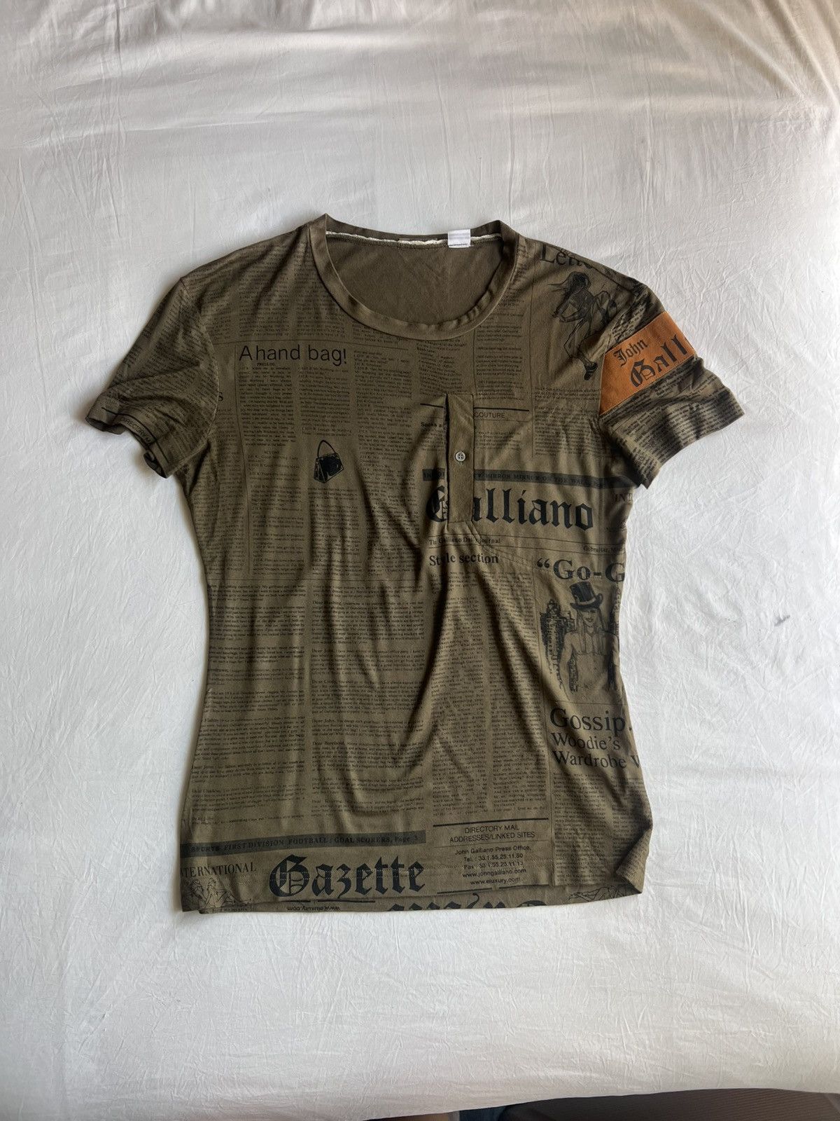 John Galliano John Galliano Newspaper shirt Size US S / EU 44-46 / 1 - 1 Thumbnail