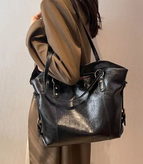 Japanese Brand × Vintage Black large capacity shoulder bag Size ONE SIZE - 2 Thumbnail