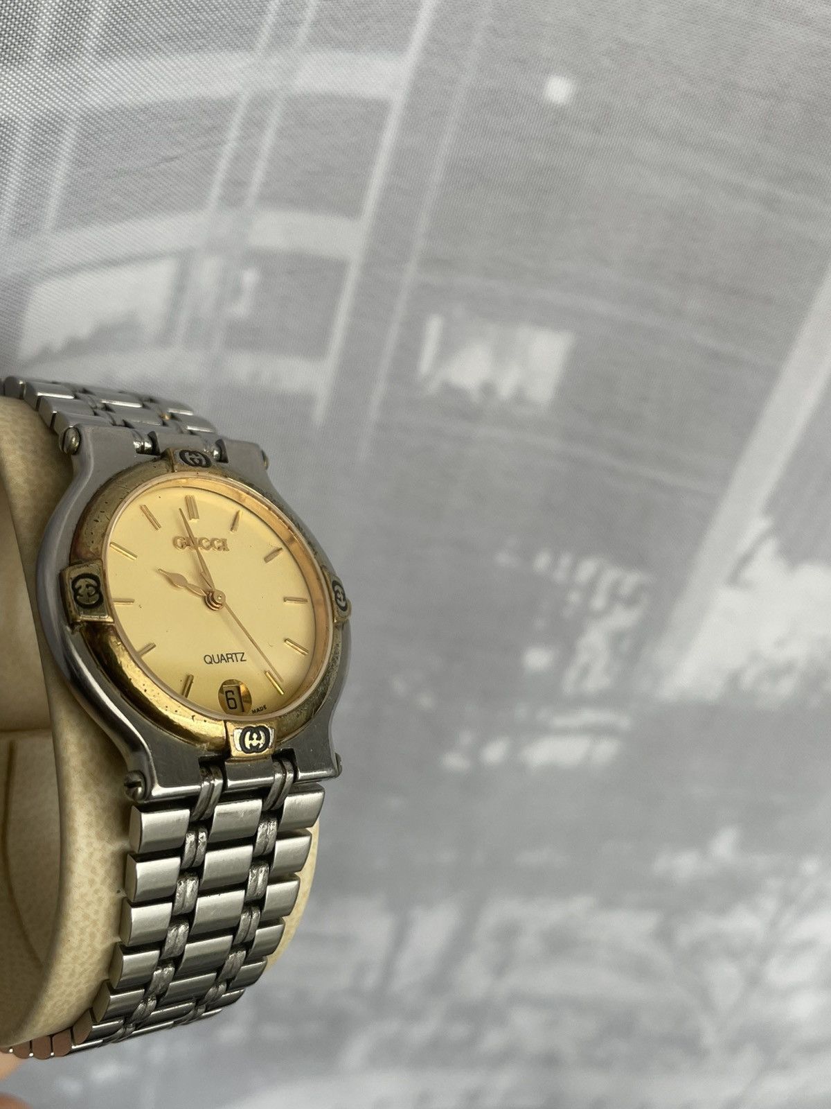 Gucci Gucci Watch 9000M Size ONE SIZE - 7 Thumbnail