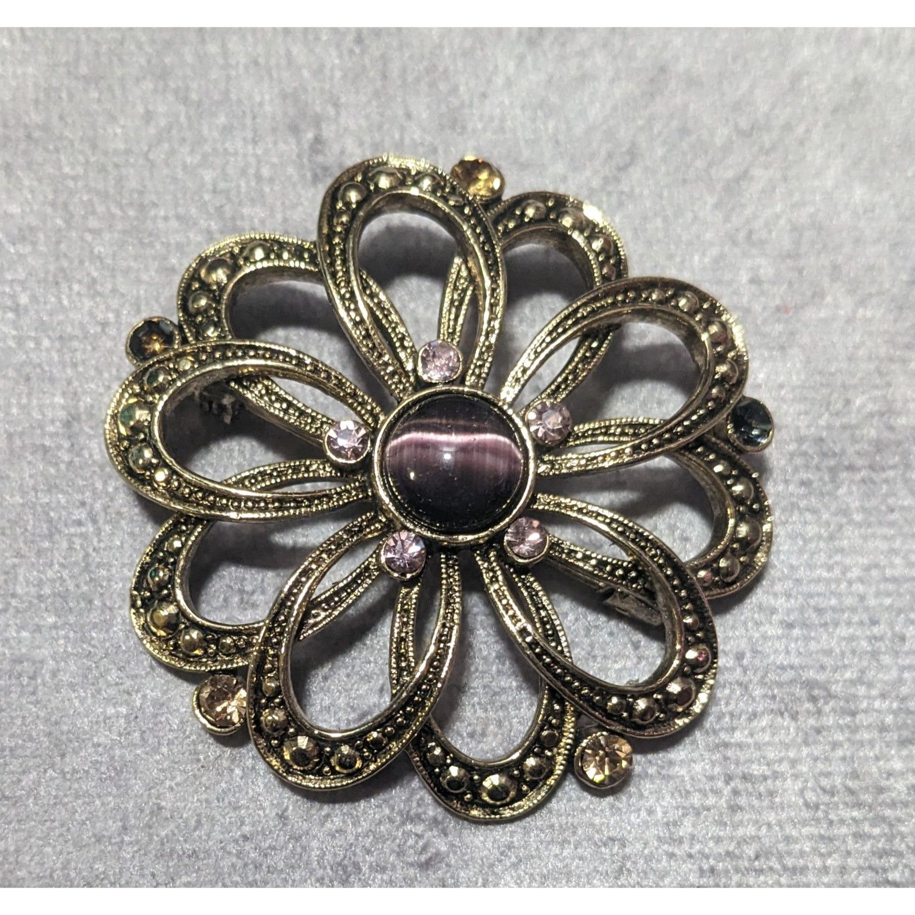 Other Vintage Whimsical Gold Tone Purple Gemmed Flower Brooch Size ONE SIZE - 5 Thumbnail