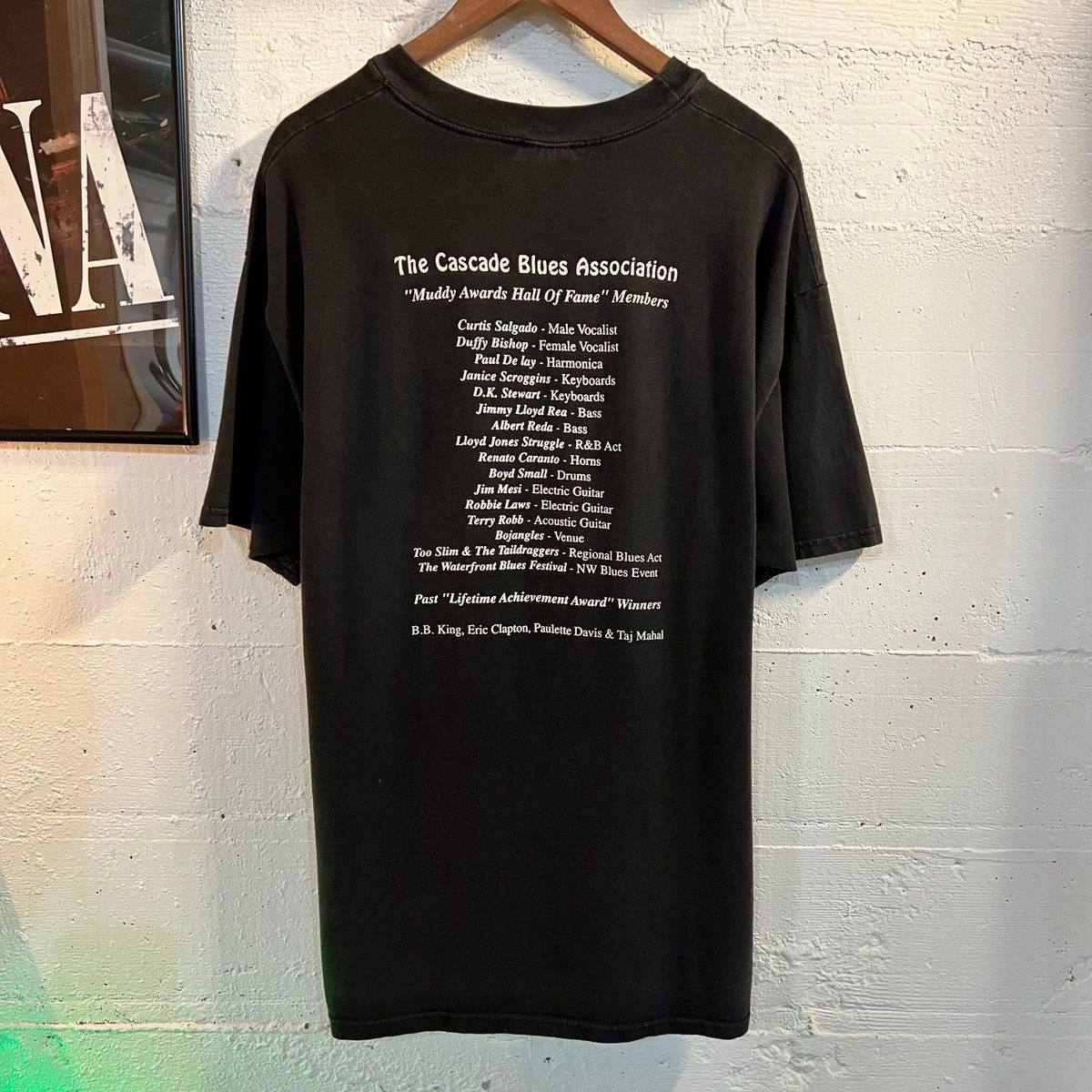 Vintage Vintage 2000 Cascade Blues Portland's ‘Muddy’ Awards T-Shirt Size US XL / EU 56 / 4 - 2 Thumbnail
