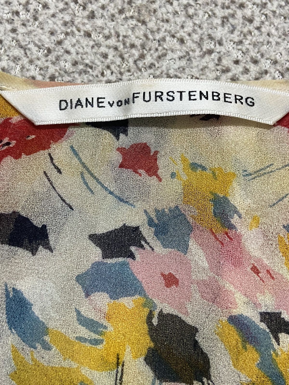 Diane von Furstenberg Diane von Furstenberg Floral Blouse Size XS / US 0-2 / IT 36-38 - 3 Thumbnail