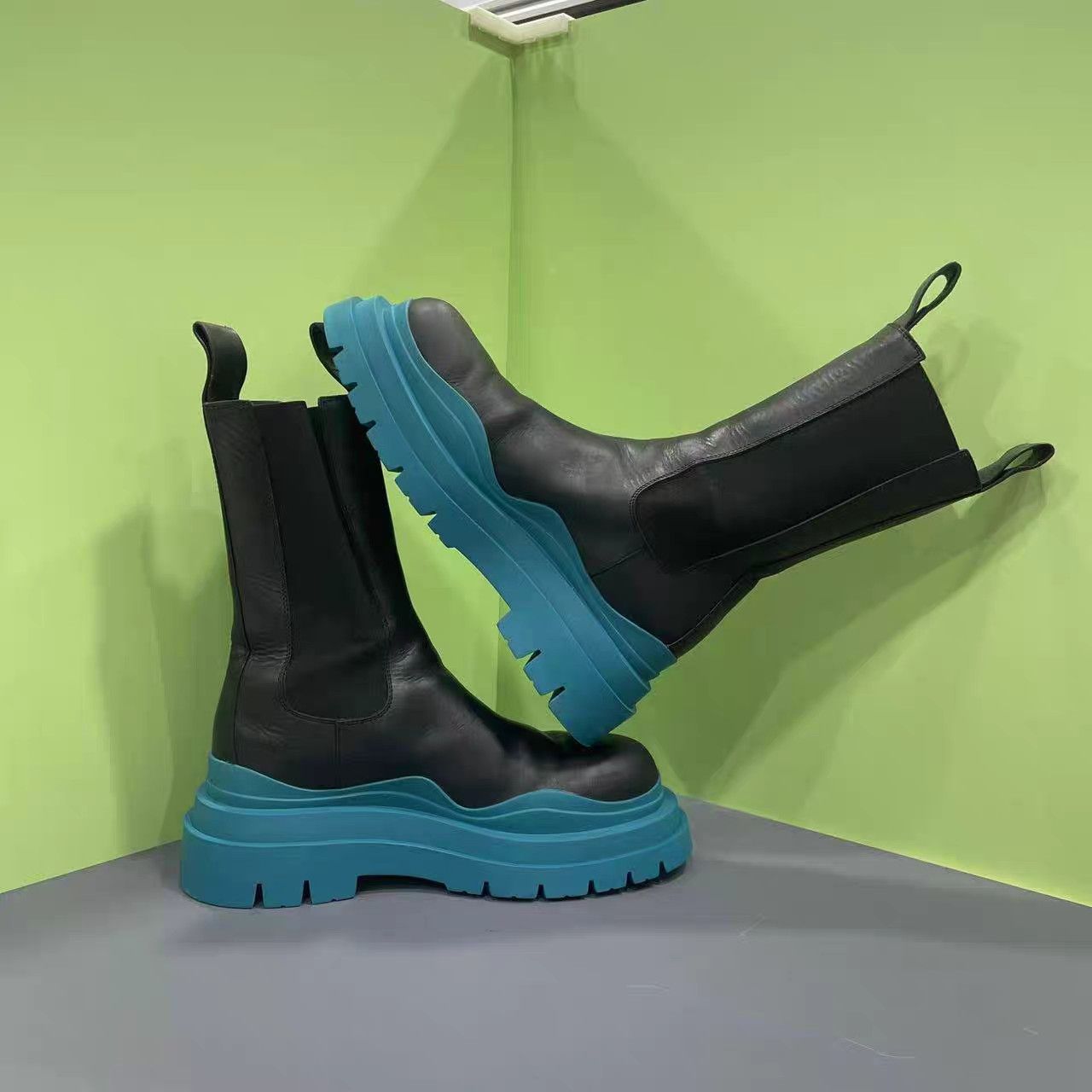 Bottega Veneta Bottega Veneta Tire High Chelsea Boots K15 Size US 8.5 / EU 41-42 - 6 Thumbnail