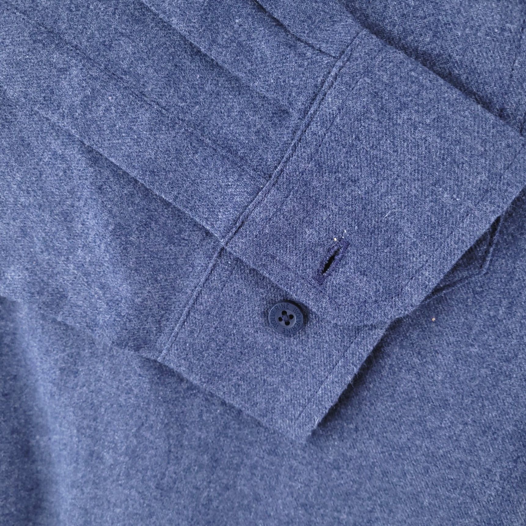 Vintage Wolverine Shirt Mens 2XL Blue Flannel Long Sleeve Button Cotton Size US XXL / EU 58 / 5 - 3 Thumbnail
