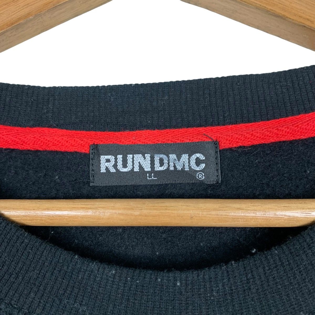 RUN DMC RUN DMC Big Logo Crewneck Sweatshirt #2200-C97 Size US L / EU 52-54 / 3 - 11 Thumbnail