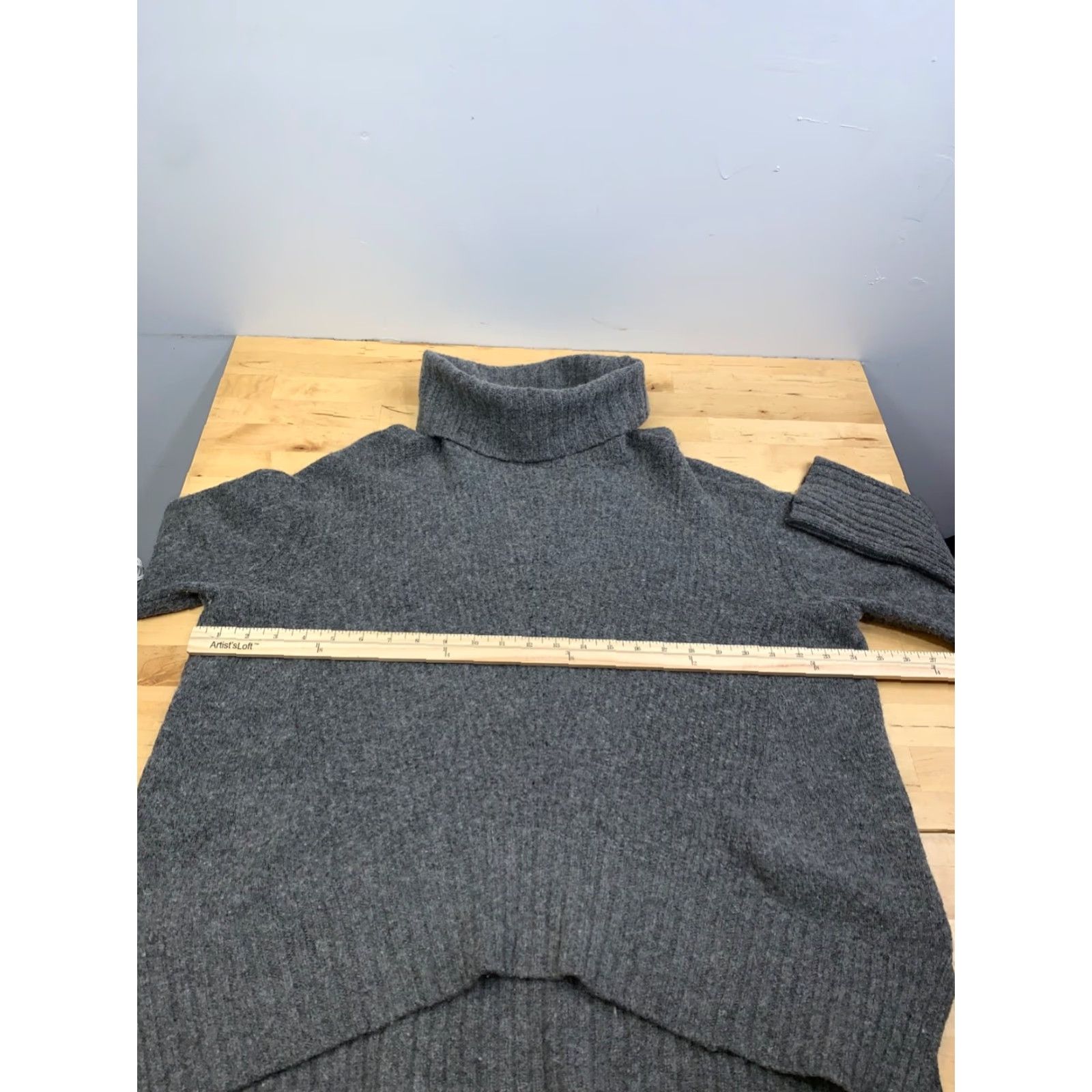 Anthropologie VINTAGE Anthropologie Moth Sweatshirt Womens L Gray Cowl Neck Pullover 12439 Size L / US 10 / IT 46 - 4 Thumbnail